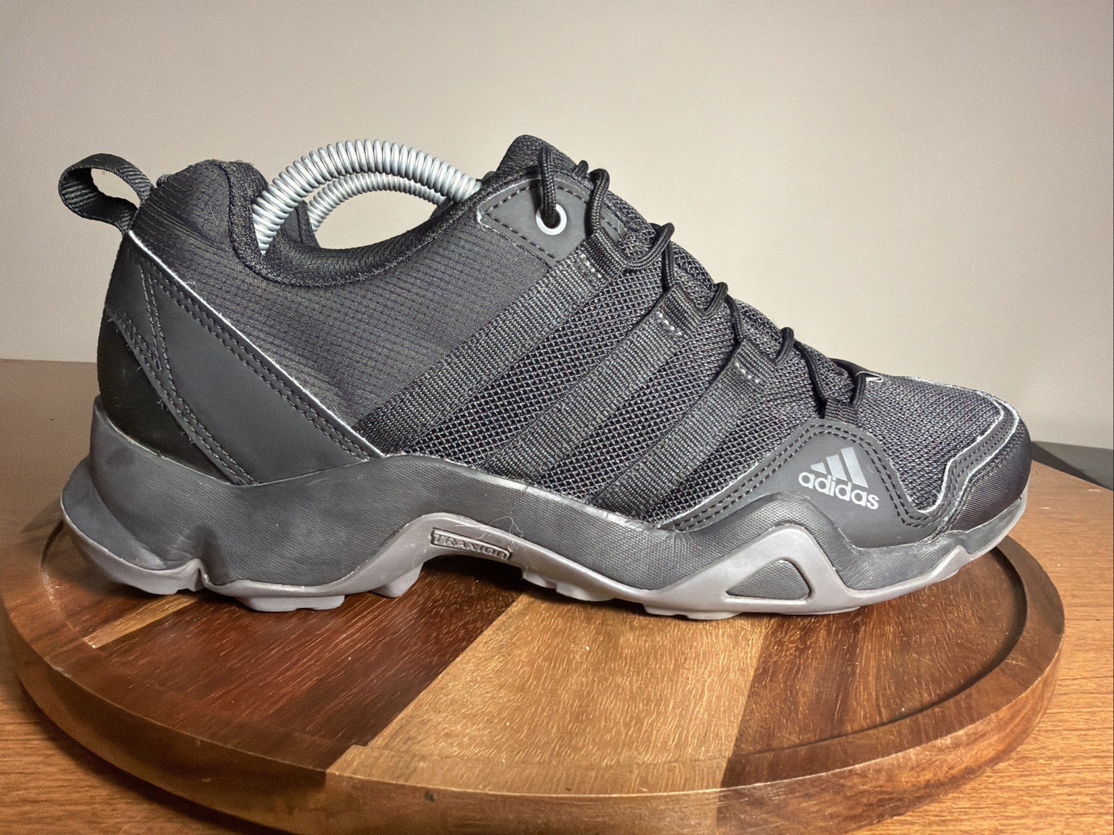 Adidas Terrex AX2S Black Hiking Trail Shoes Sneakers Q46587 Mens Size 9