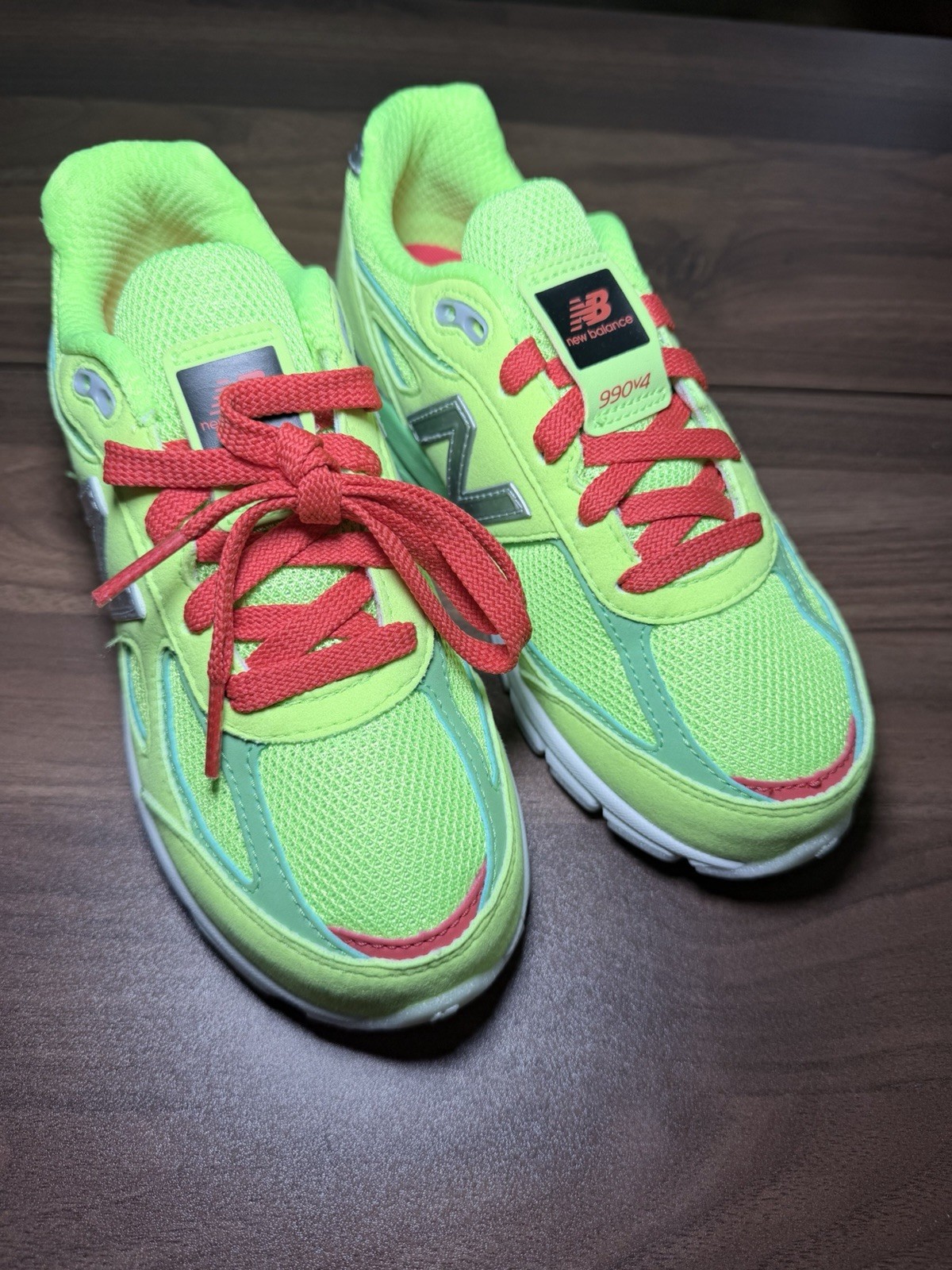 New Balance “Festive” Grinch Green lime Green Festive Red Boy Girl Sz 2 pc990dx4