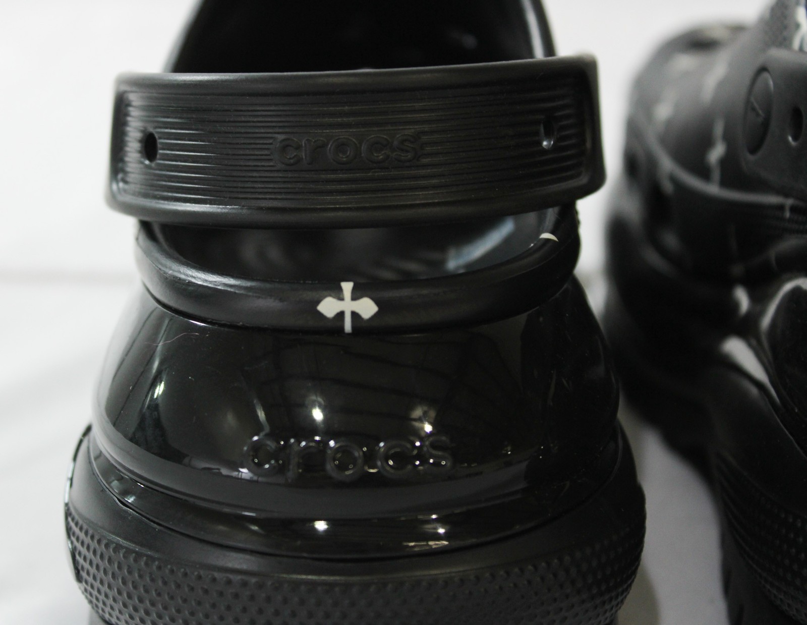 SMFK x Crocs Unisex Megacrush Platform Clogs LB3 Black Compass 210087 US:M6/W8