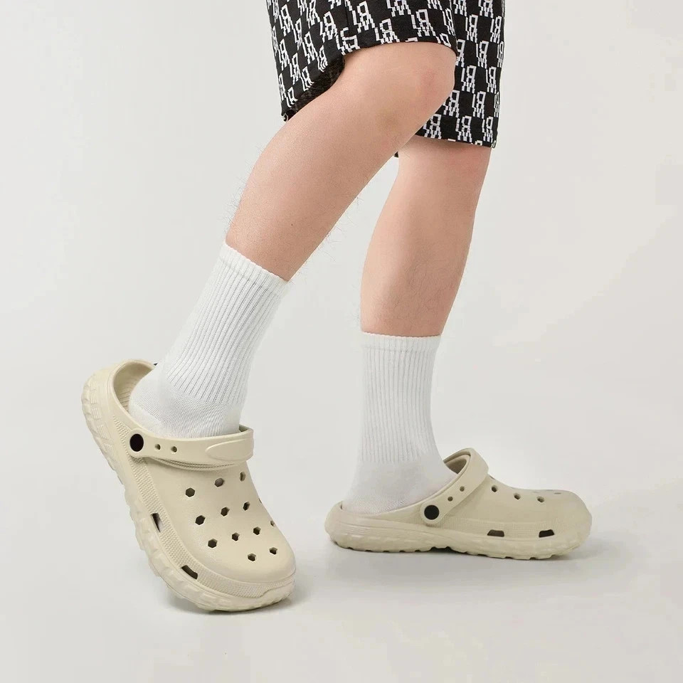 Crocs Classic Clog Unisex Slip On Women Shoe Ultra Light Water-Friendly Sandals