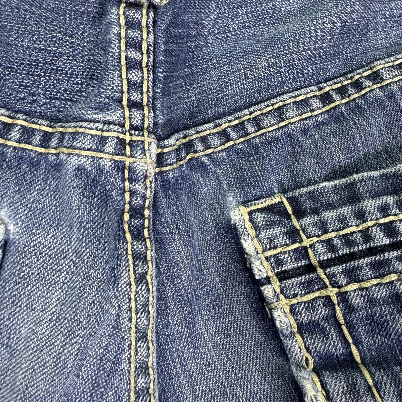BKE Carter Jeans Mens 33×31 Blue Bootcut Denim Pockets Work Outdoor Logo Casual