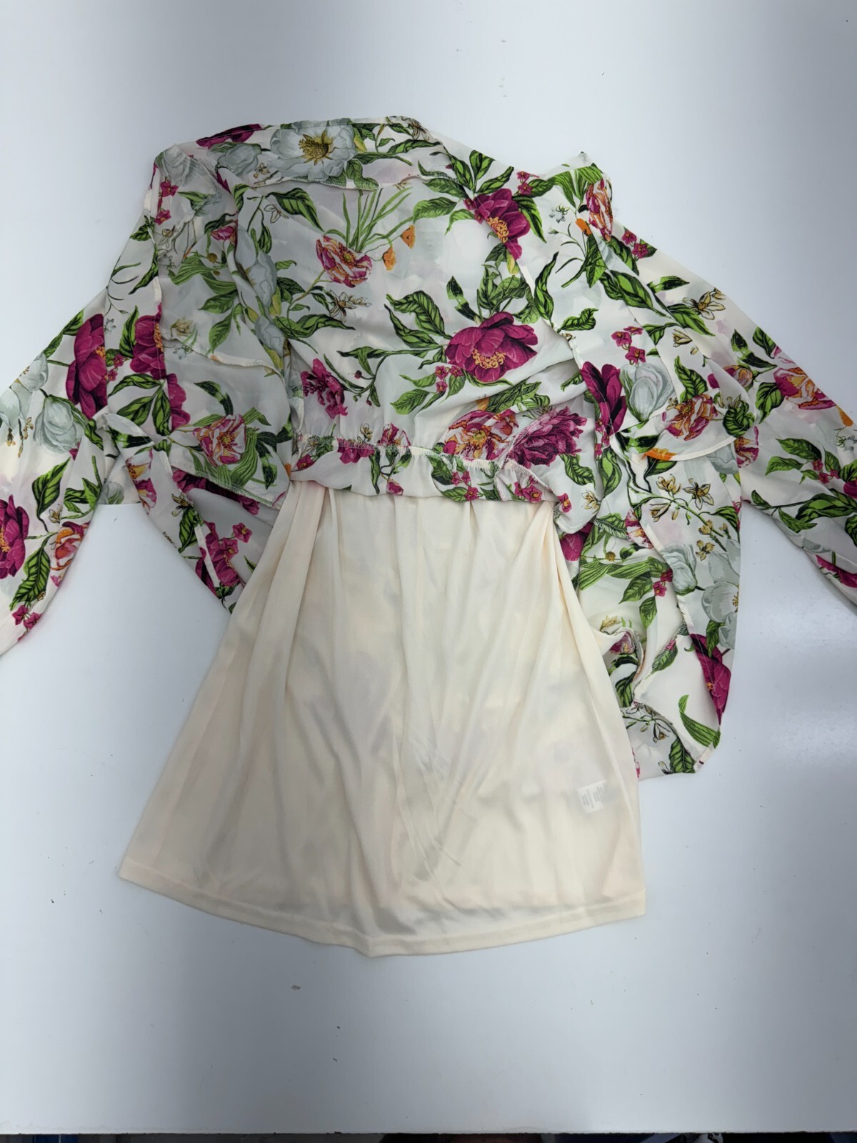 Tinsel Ivory Multicolor Floral Print Long Sleeve Belted Dress Womens Size PM