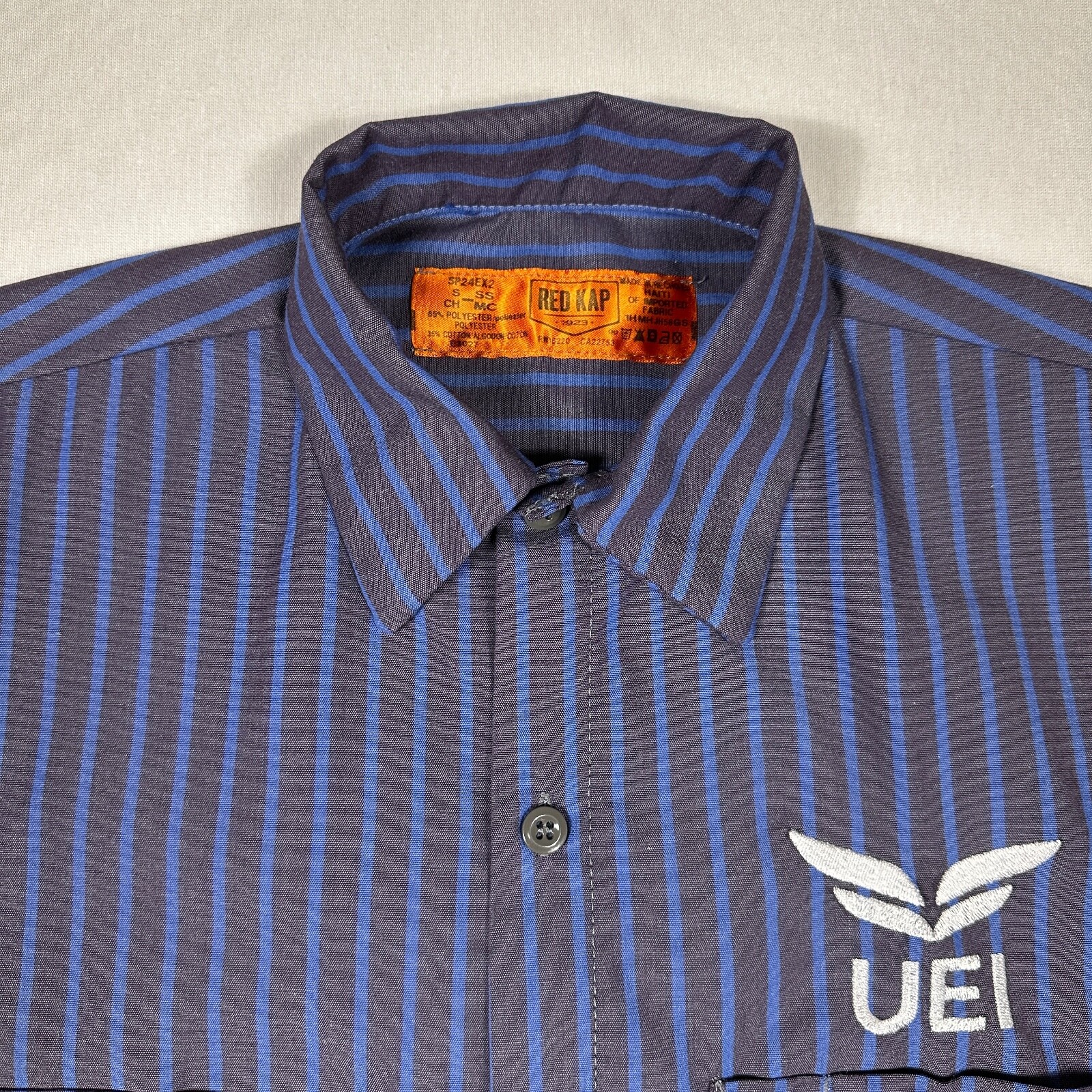 Red Kap UEI Men’s Work Shirt Short Sleeve Industrial Stripe Button Front