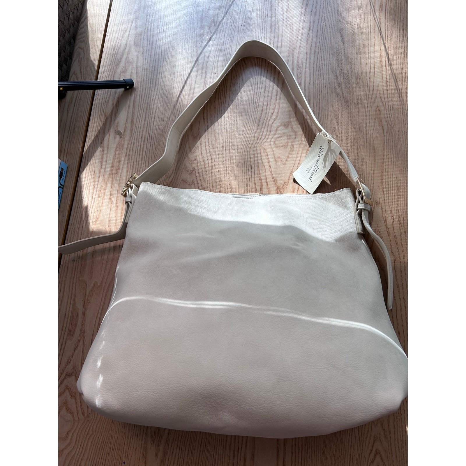 New Womens Universal Thread Faux Leather Look Handbag Purse Cream 15”x16” w/flaw