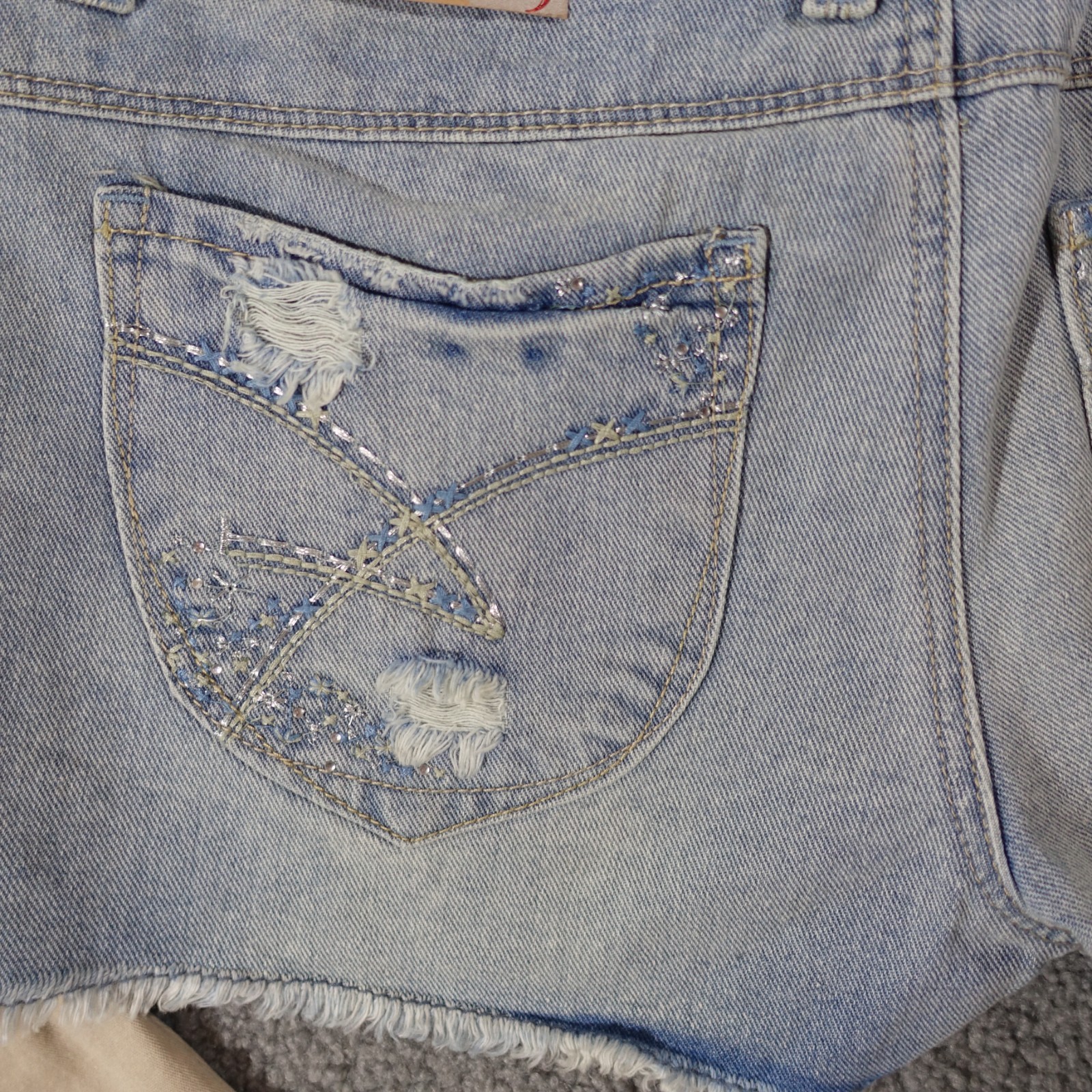 Amethyst Jeans Shorts Juniors Size 9 Pockets Cotton Blend Low Rise Distressed