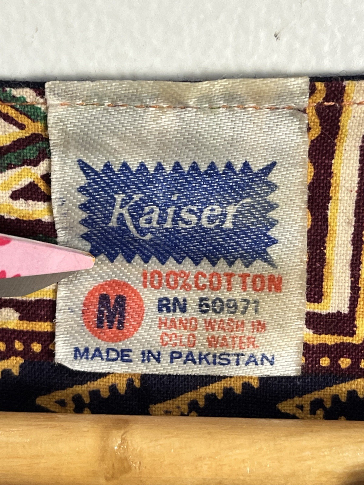 Kaiser VintageAfrican Dashiki Top. Multi Color Medium. Short Sleeve. 100% Cotton