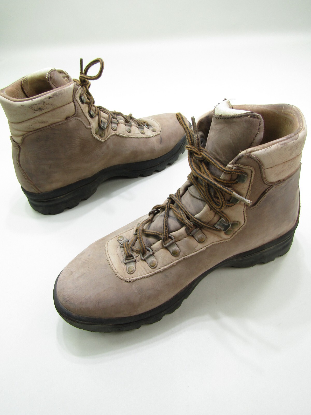 VTG REI Boots Mens 12 M Raichle of Switzerland Made in Hungary Hiking Outdoors