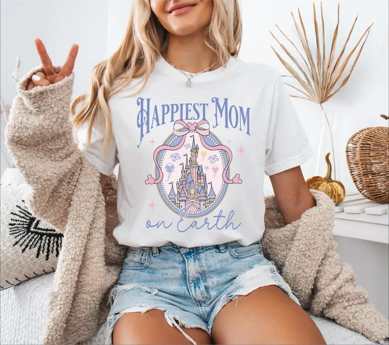Disney Castle Coquette Bow Happiest Mom On Earth White T-Shirt Size S-5XL