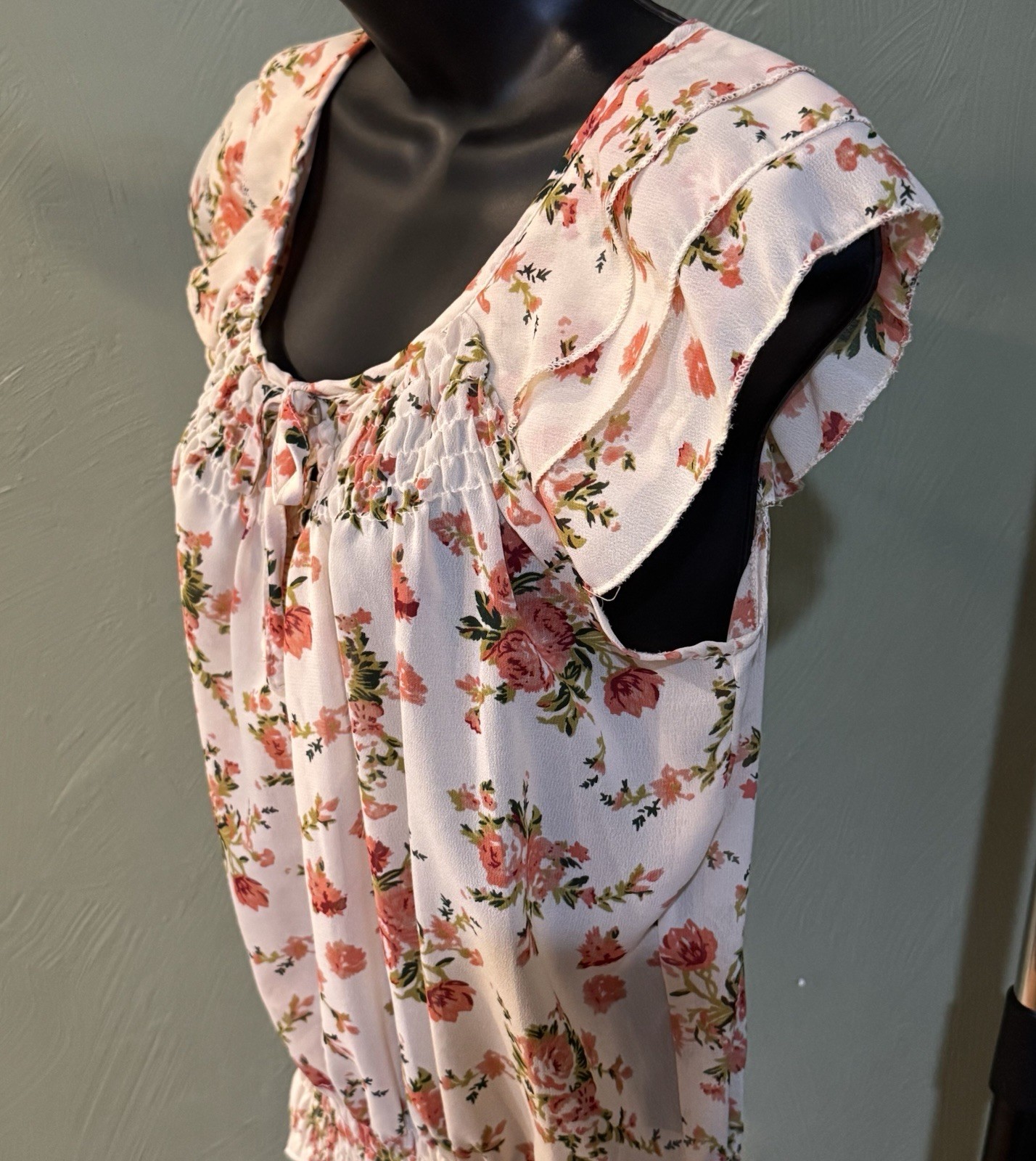 Marisol Rose Print Sheer Scoop Neck Ruffle-Sleeve Smock Blouse Women’s Size S