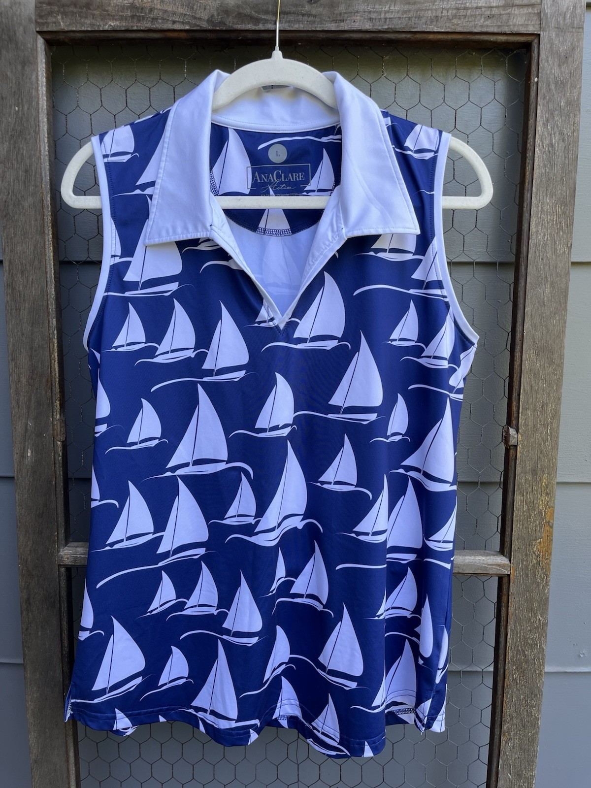 Ana Clare Blue And White Sleeveless Polo Shirt With White Sailboats Size L