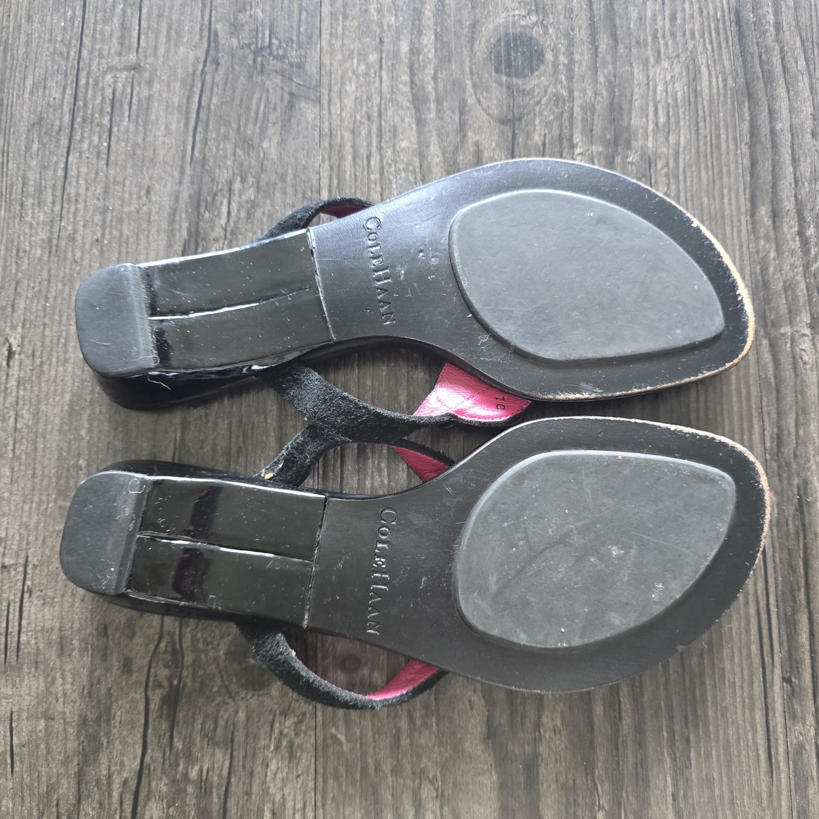 Cole Haan Women’s Black/Pink Heart Bow Leather Slide Sandals 5.5