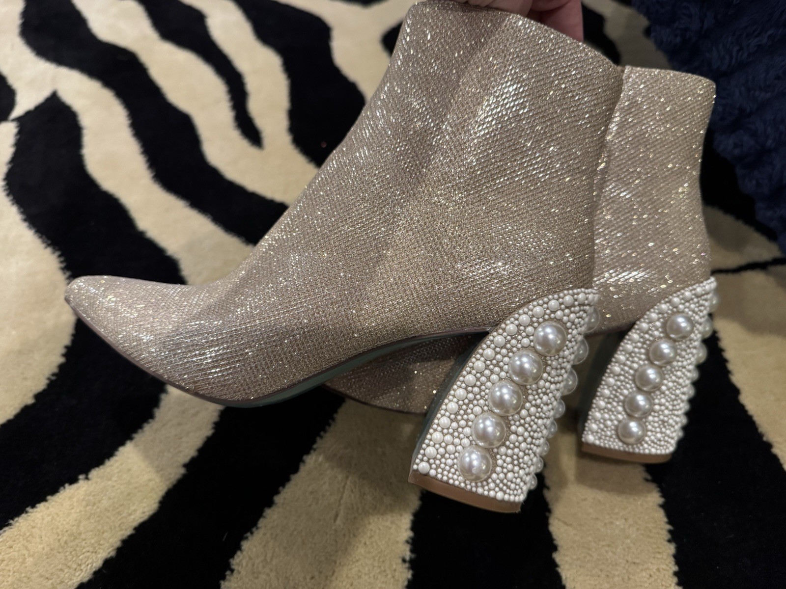Betsy Johnson Women’s Gold Textile Pointed Toe Ankle Bootie Zip Pearl 8M
