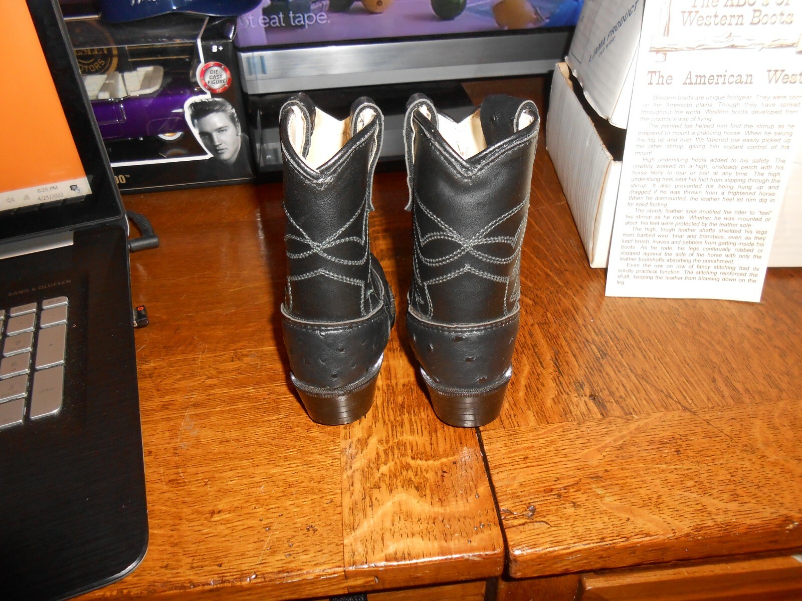 RARE A JAMA PRODUCT OLD WEST KIDS COWBOY BOOTS SIZE 5 BRAND NEW FREE SHIPPING!