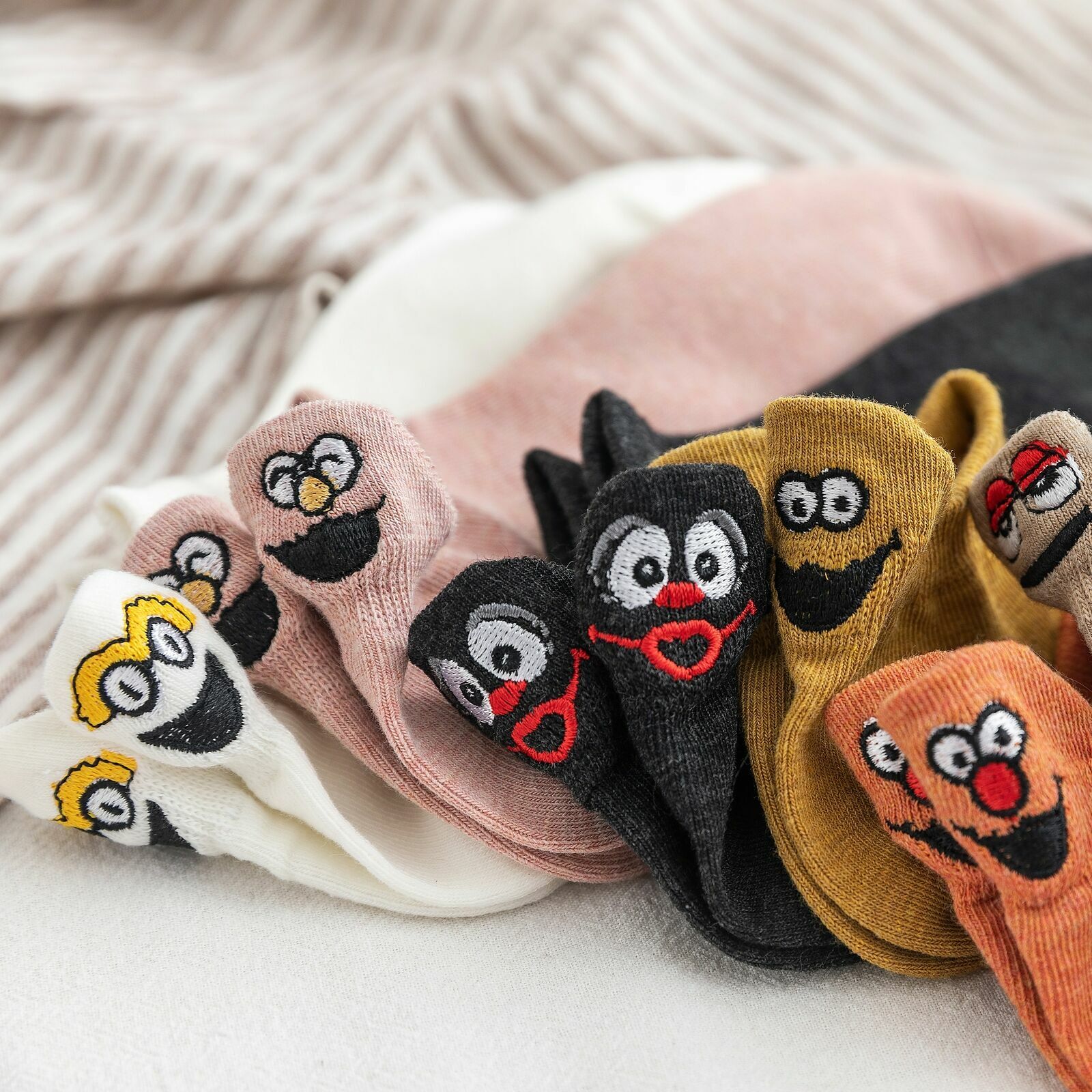 Cartoon Socks Short Spring And Summer Fashion Cute Smile Comfortable Funny Socks
