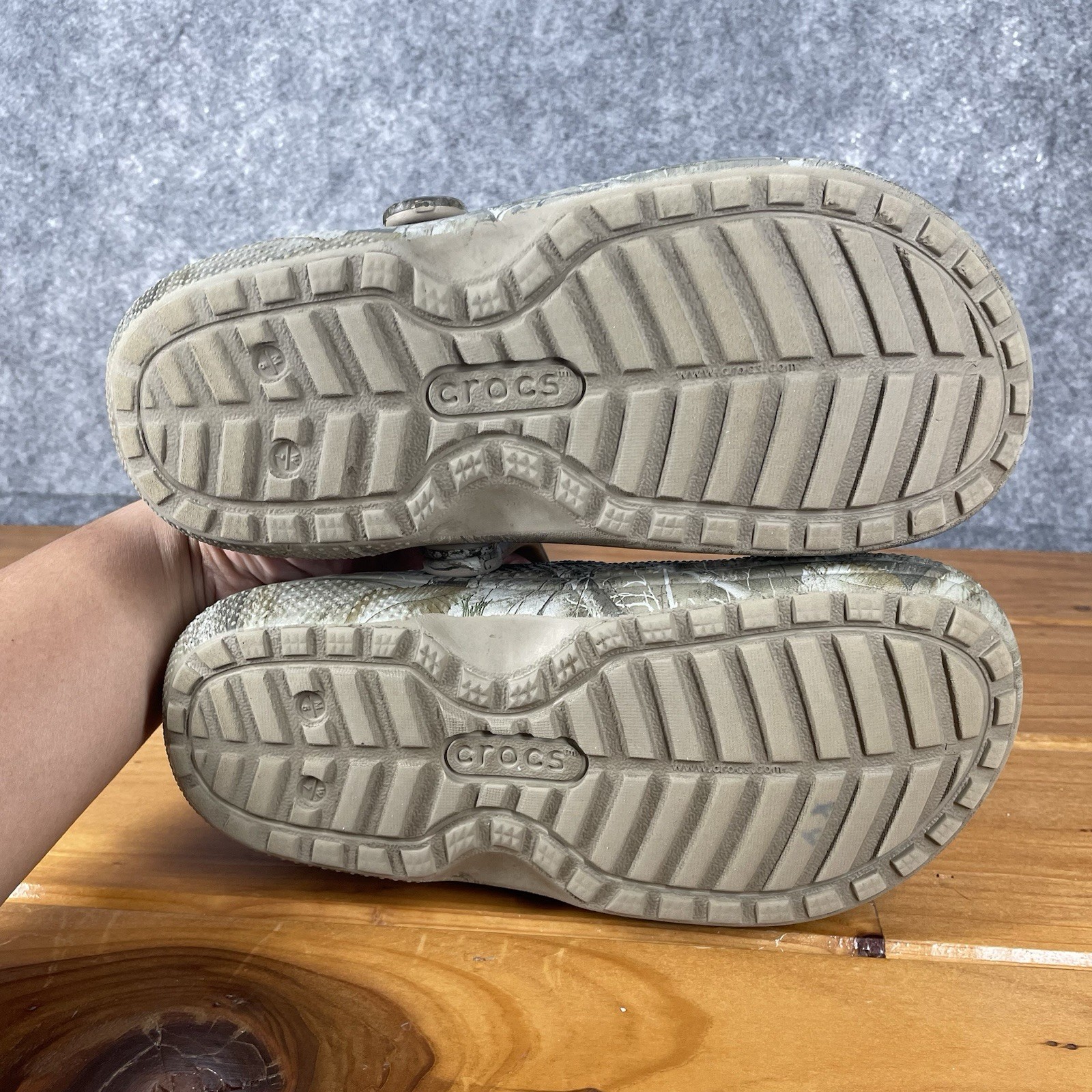 Crocs Classic Lined Realtree Edge Clogs 205377-280 Womens Size 7 Mens Size 5