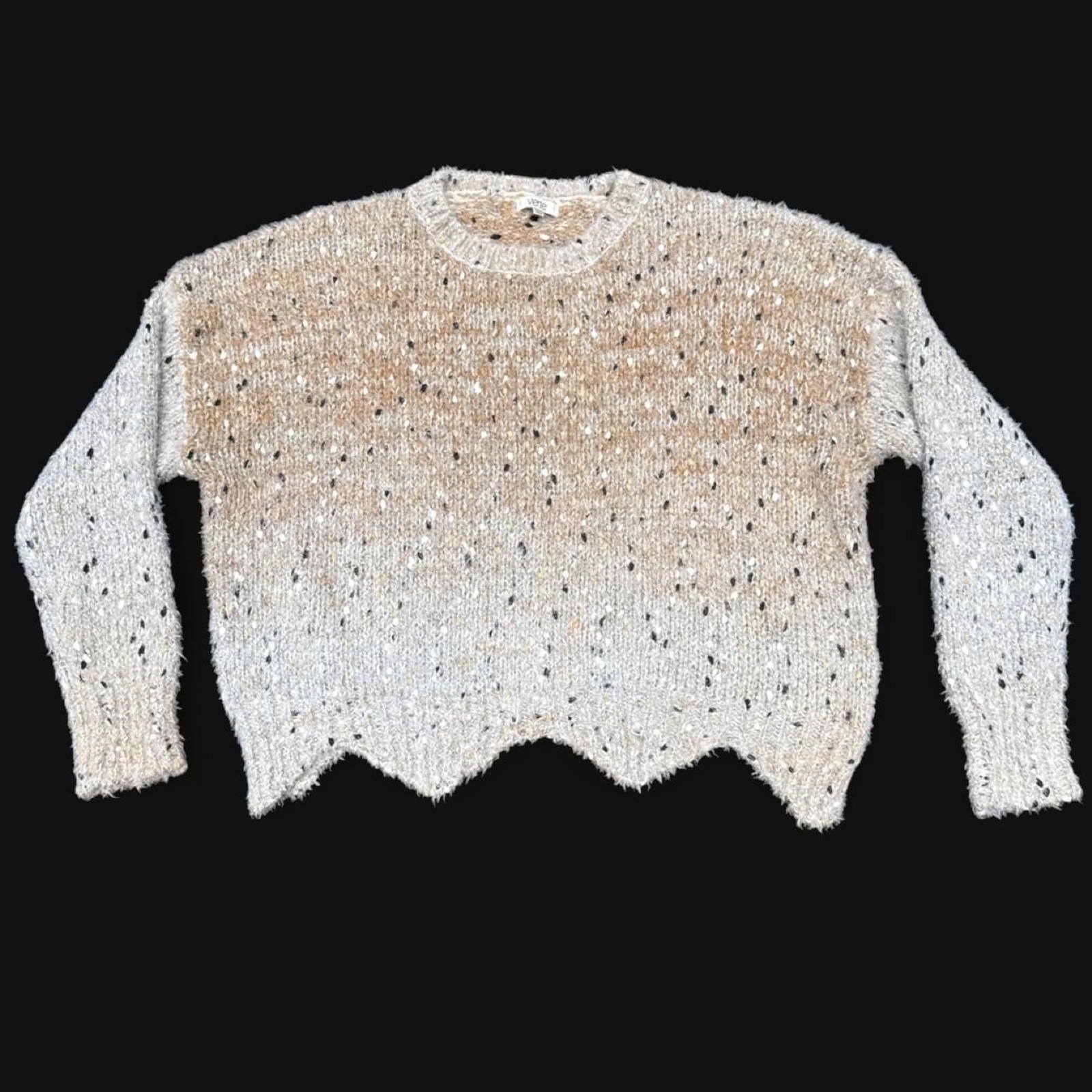 Unbranded Women’s Cream and White Jumper
