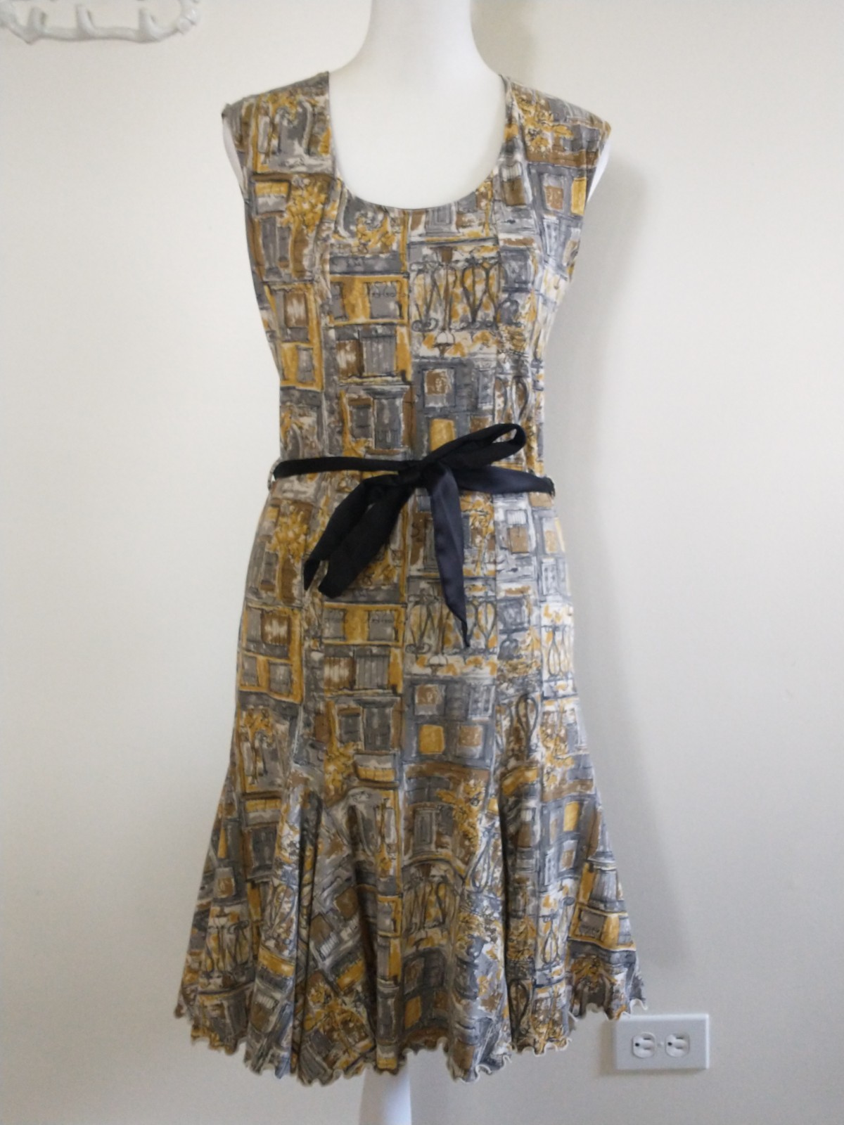 Modcloth Effie’s Heart Parisian Cityscape Fit And Flare Dress M Retro Vintage…