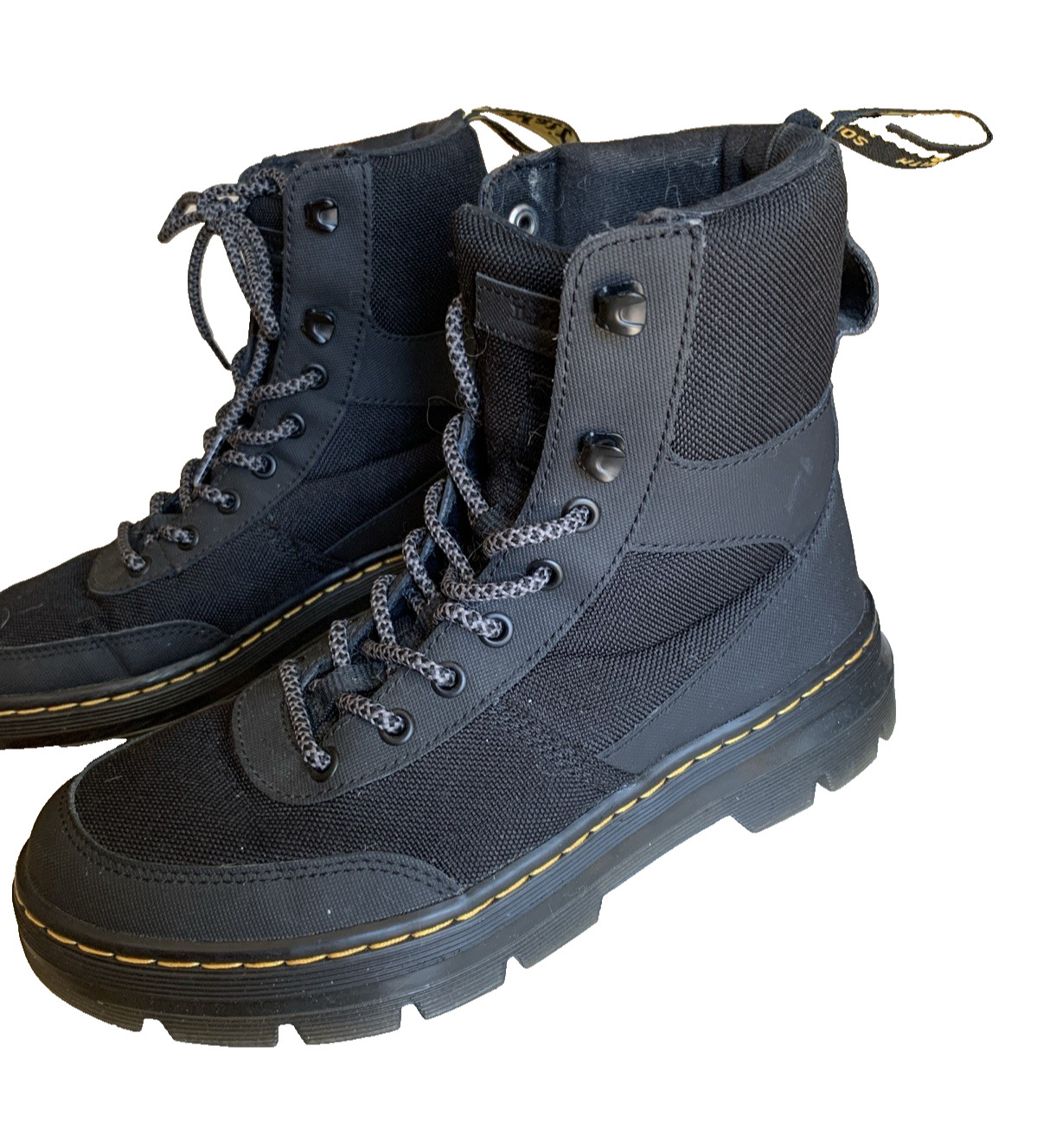 Dr Martens Black Canvas Ankle Boots, Size 39 EU – 7 men’s /8 women’s, EUC