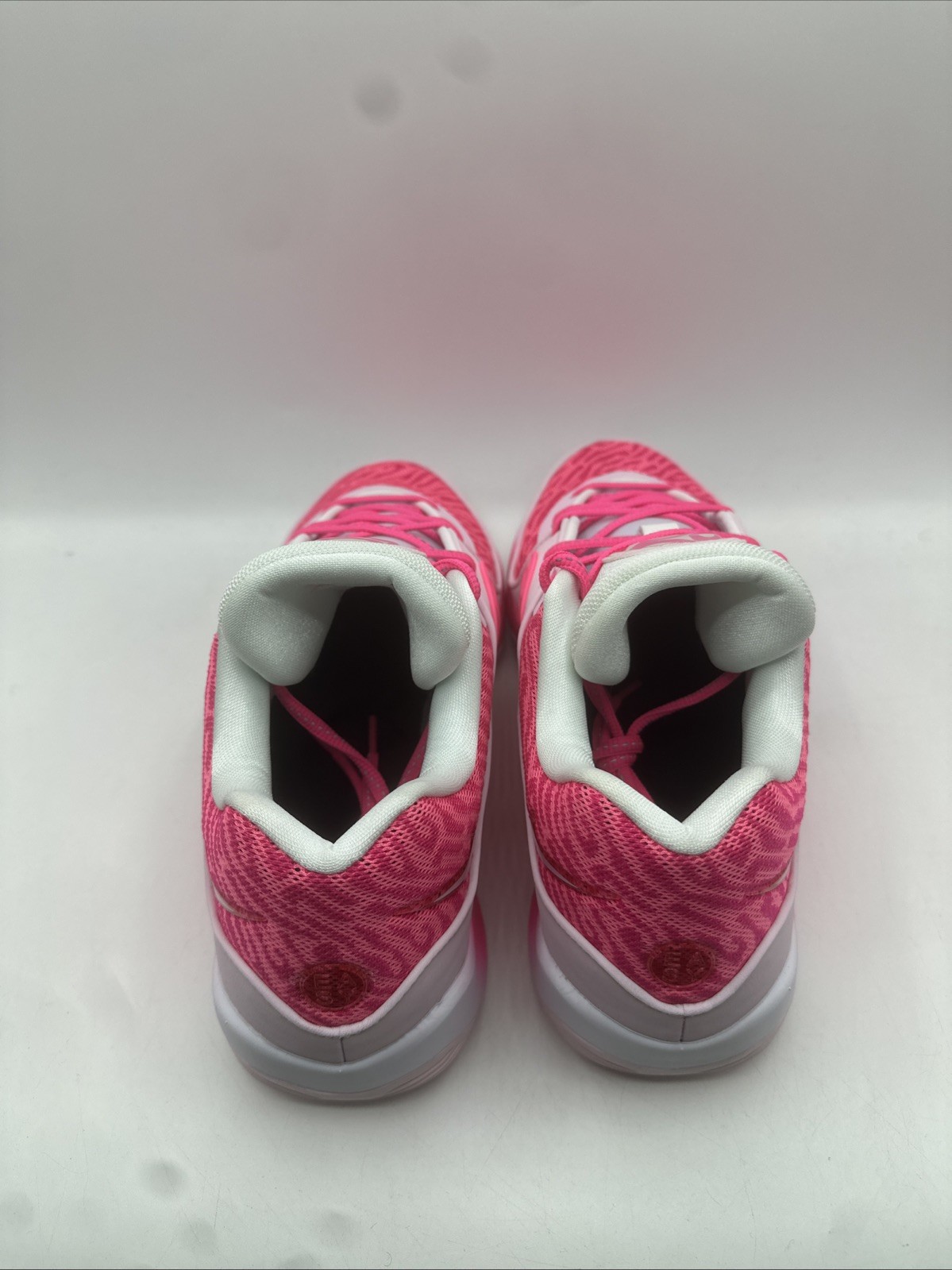 NikeiD KD 16 “Aunt Pearl Pink – Kay Yow” Men’s Size 10.5 NO LID FB2390 900