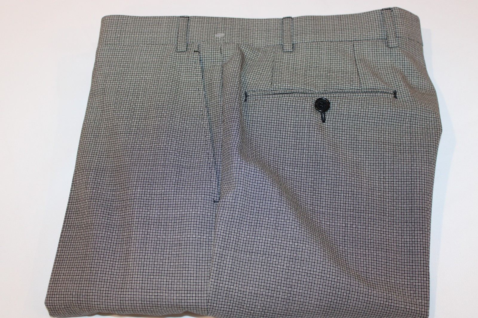 Canali Men’s Made in Italy Tweet Grey Wool Suit Size 38L/30W