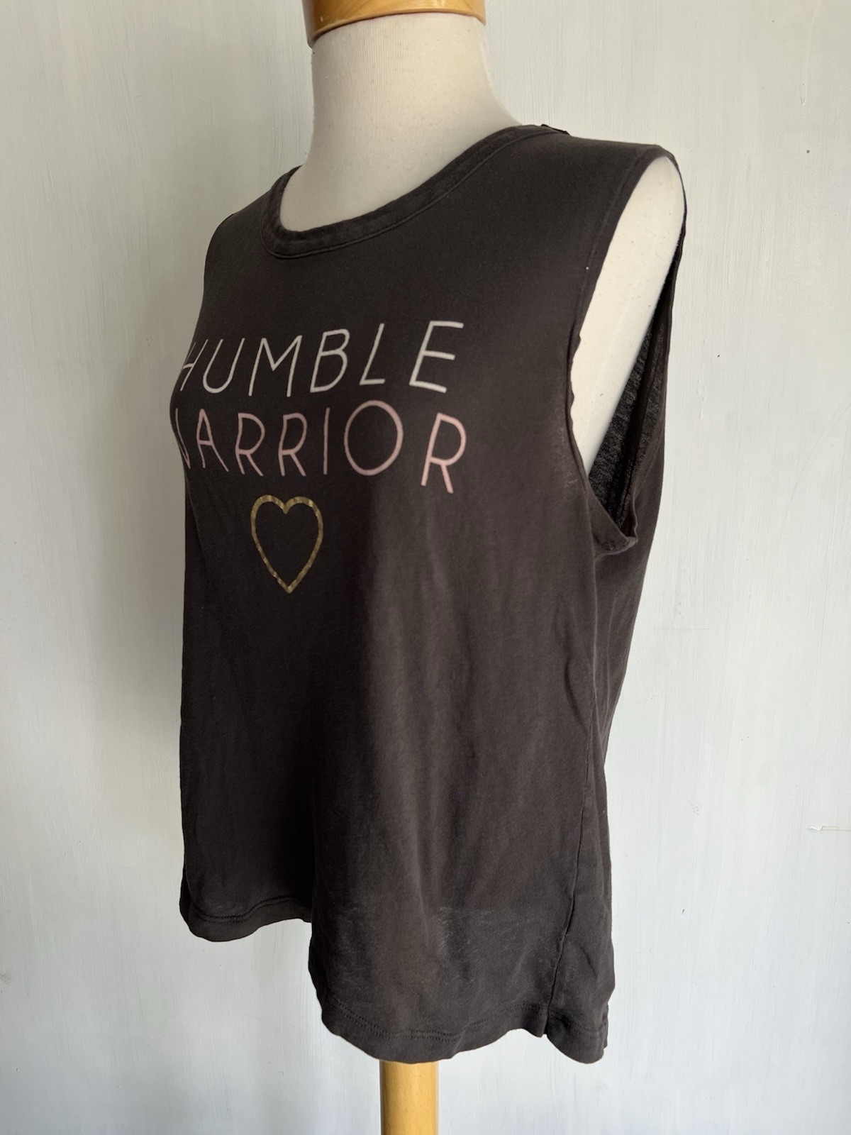 HUMBLE WARRIOR ❤️ Official Women’s CHASER Muscle Tank Top T-Shirt Size Large