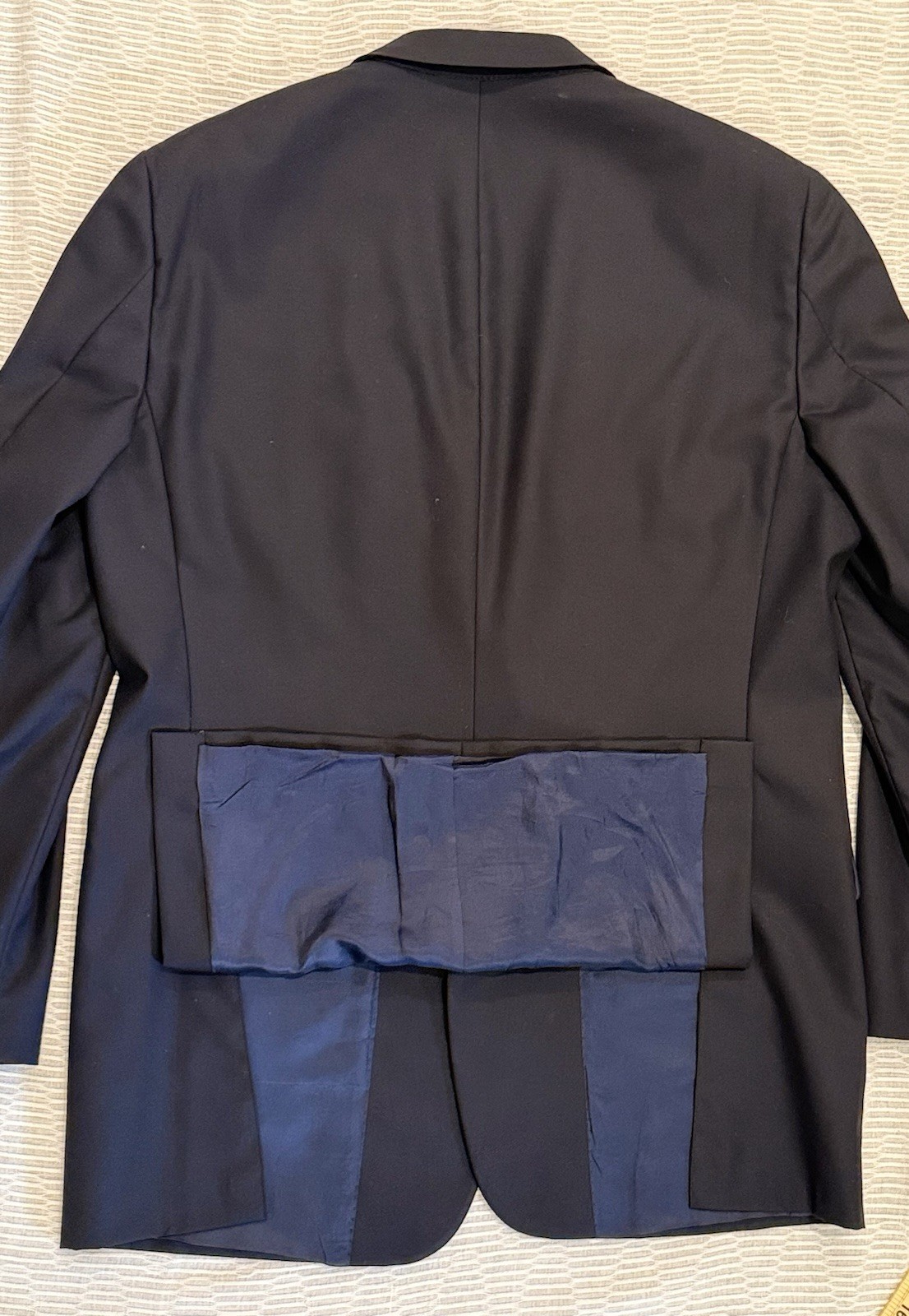 Hickey Freeman Wool/Cashmere Beacon Navy Blazer – Made in USA