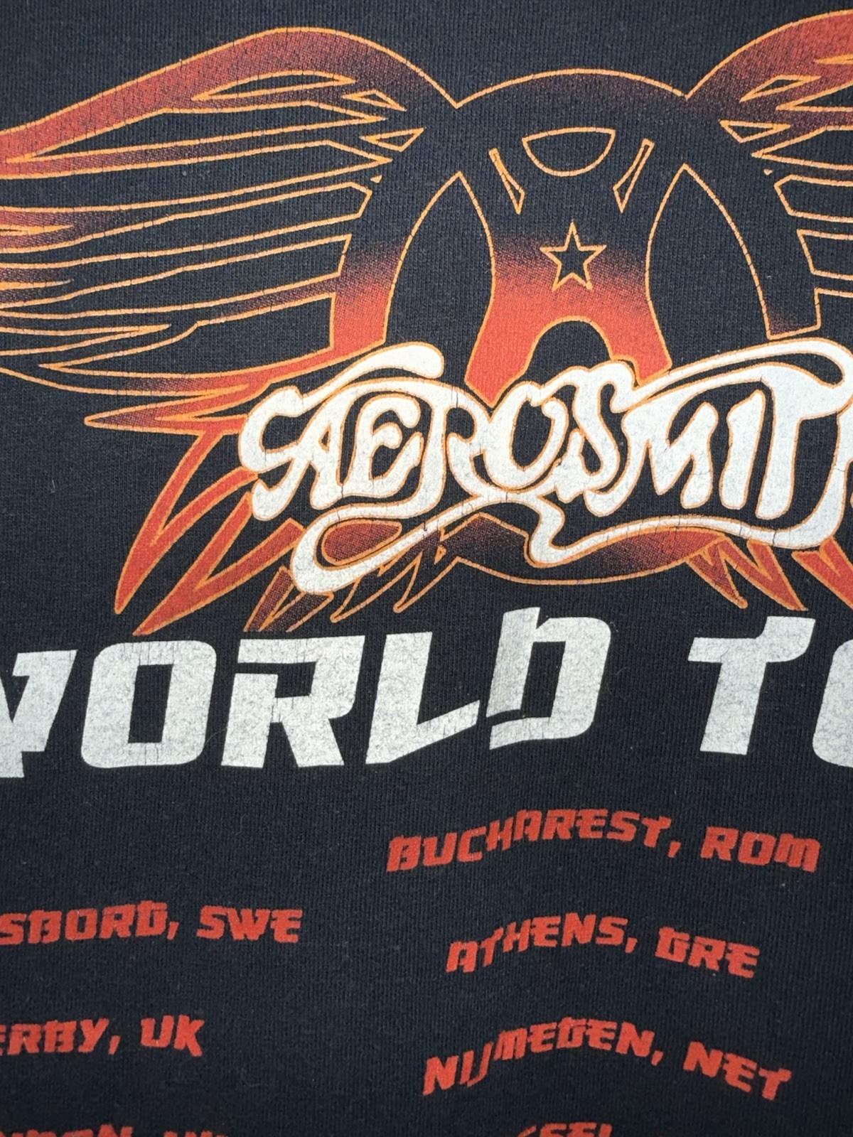 Aerosmith Flames Group World Tour 2010 Music T Shirt Size Medium