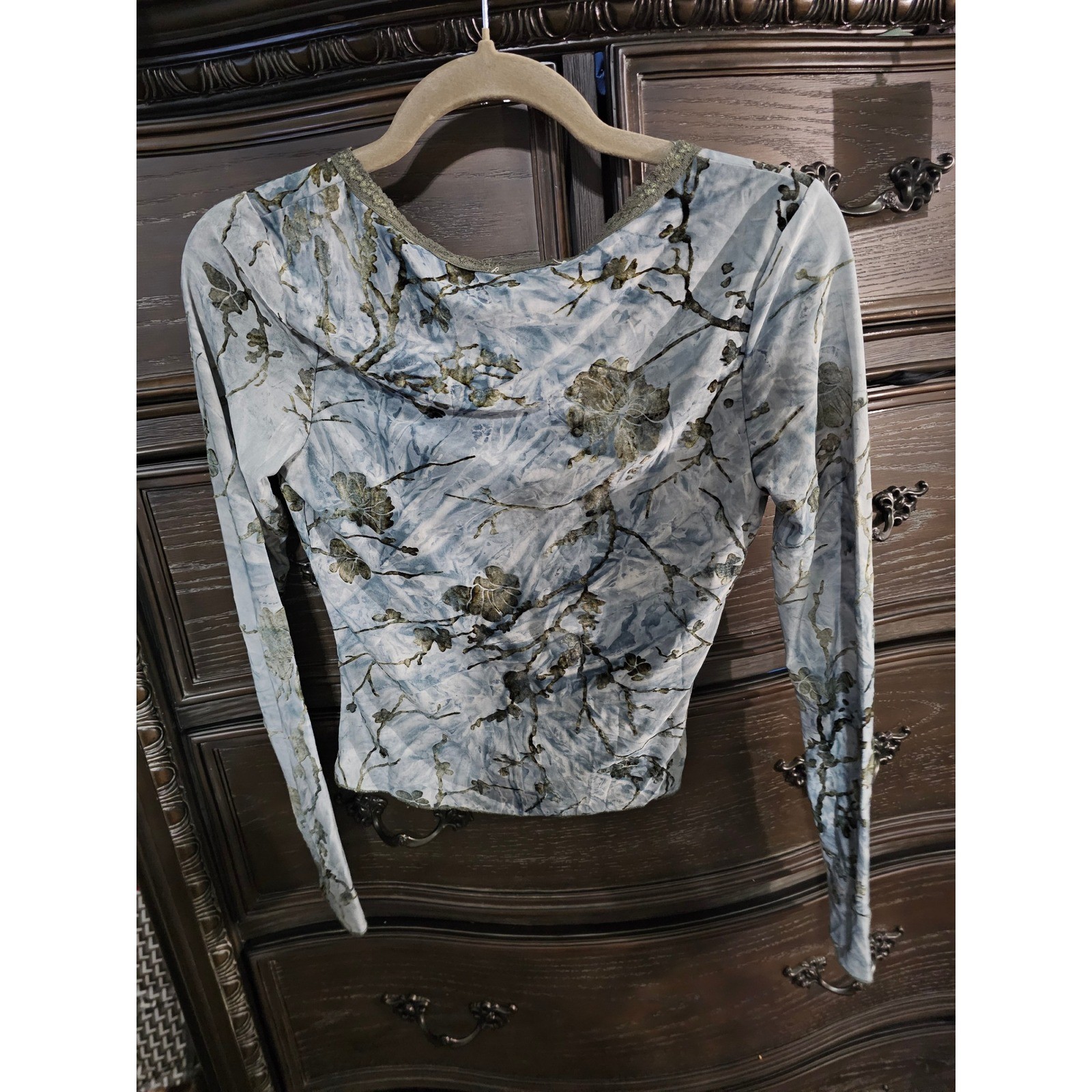 Thirty Thirty LA Women Blue Floral Marble Tie Dye Lace Trim V-Neck Top Small