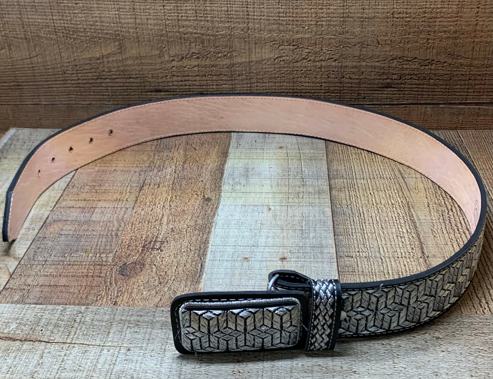 Men’s Platinum Threaded Leather Belt Various Cinto de Hombre Hilo de Plata Piel