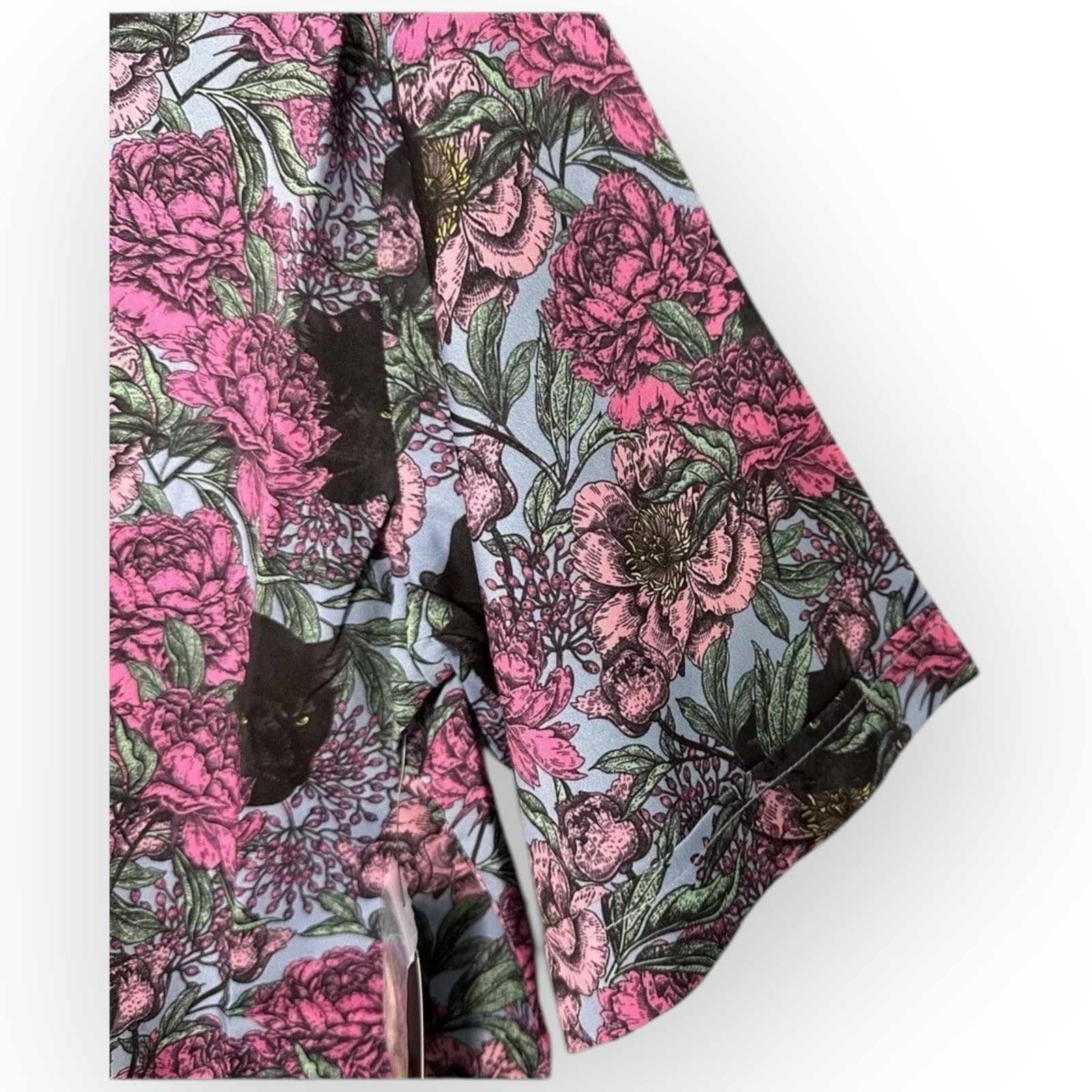 NWT Evryday Jane Black Panther Floral Print Faux Silk Button-Up Shirt XS