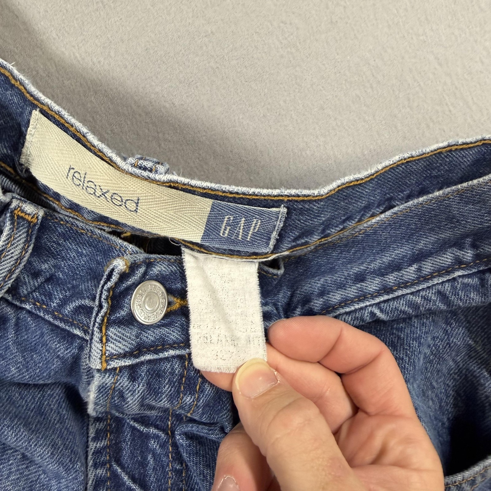 Gap Relaxed Jeans Mens 32×32 Blue Medium Wash Relaxed Straight Denim Pants
