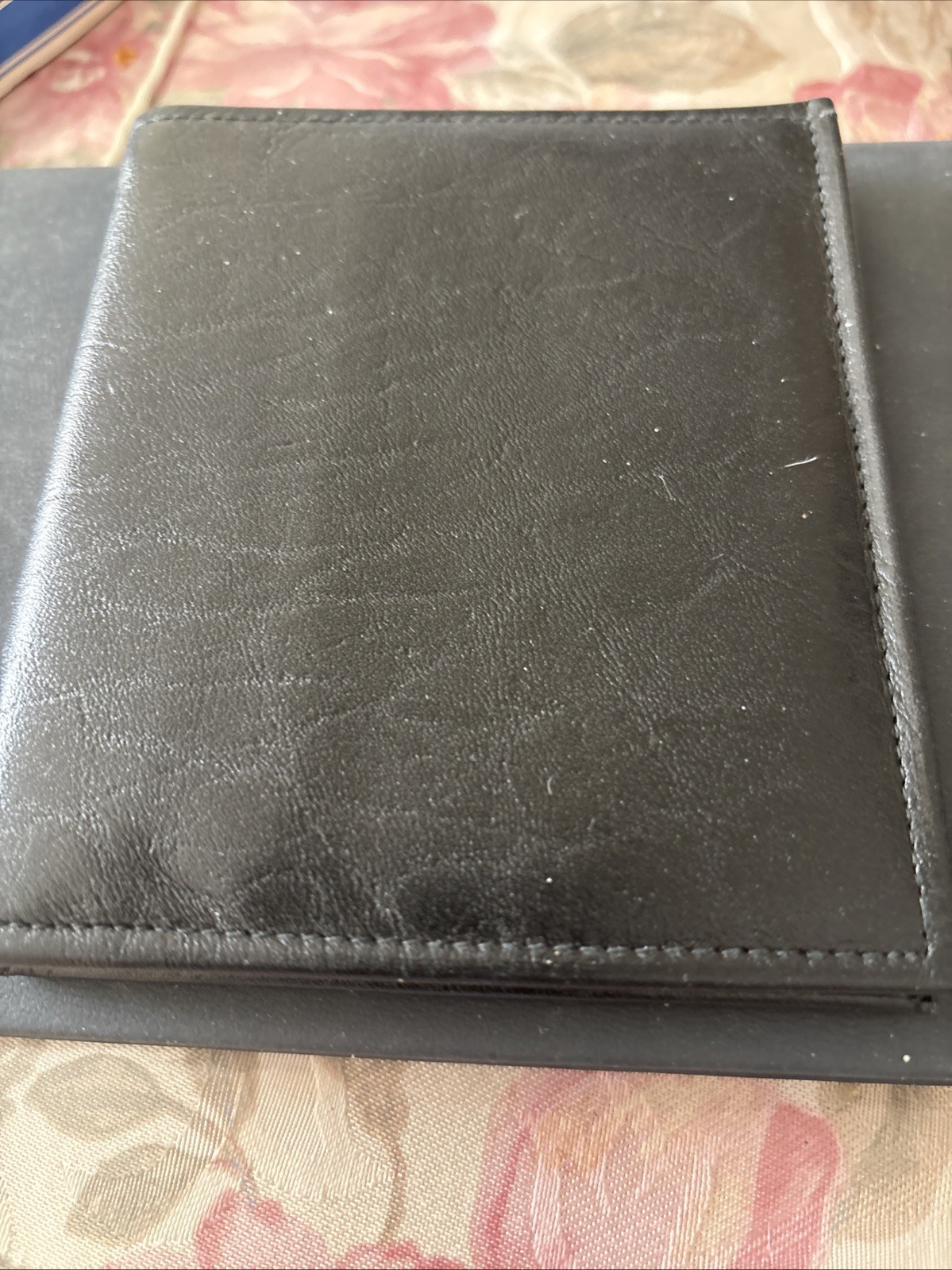 Men’s Volare Calf Credit Card Wallet And Bill Department