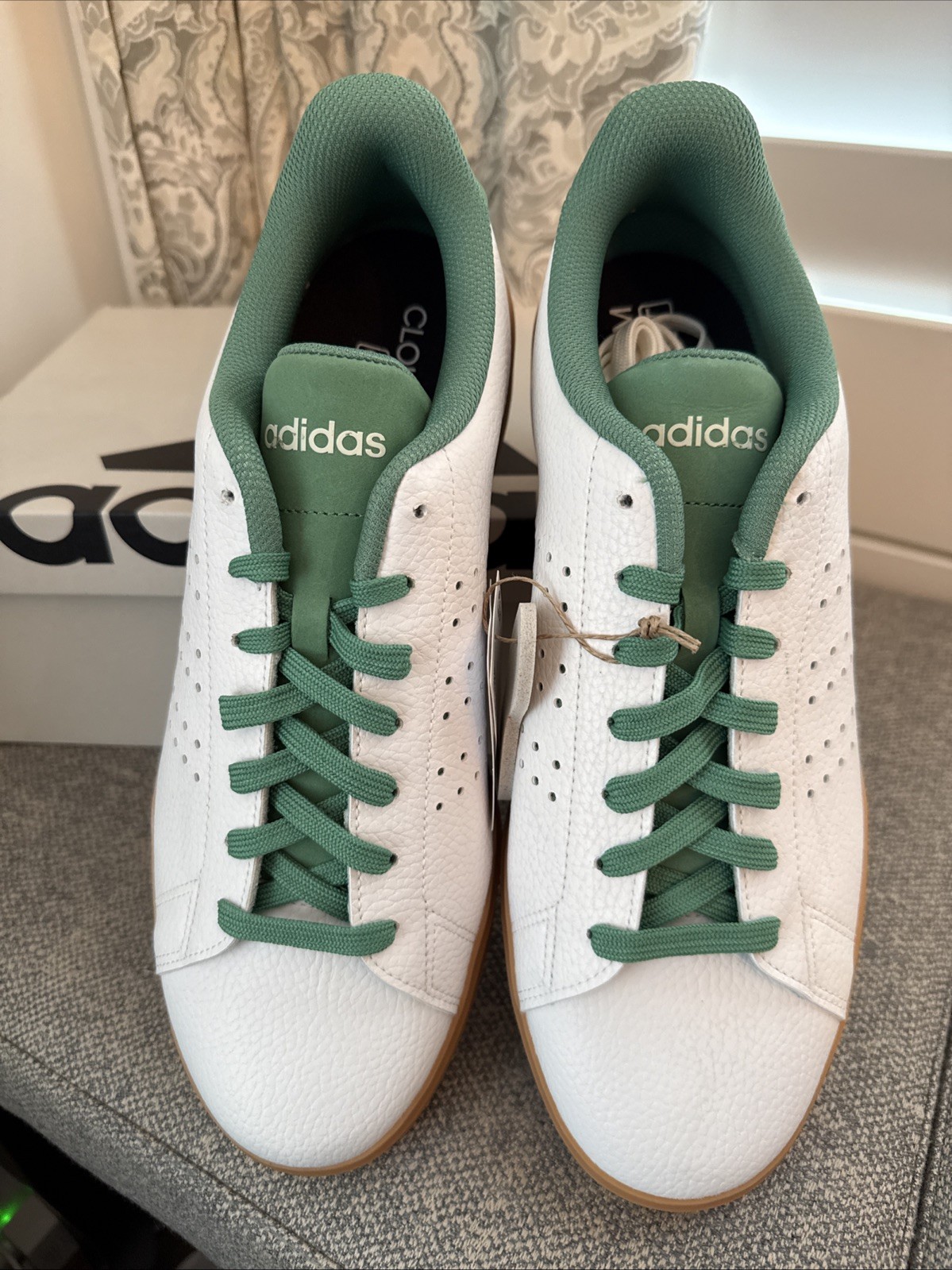 Size 11 Men’s Adidas Advantage 2.0 White Preloved Green Gum Sneakers IG9172