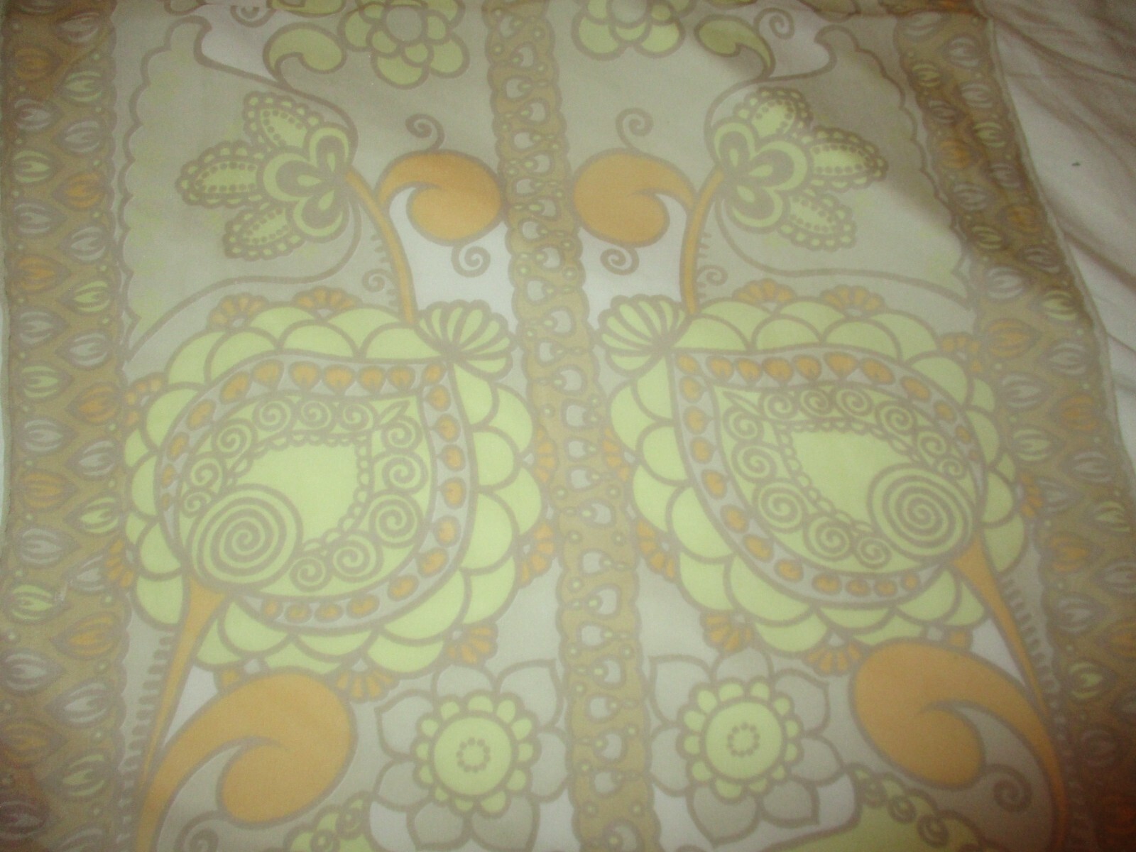 Vintage Yellow Beige Orange Retro Floral Sheer Silk/Silk Blend Oblong Scarf 41″
