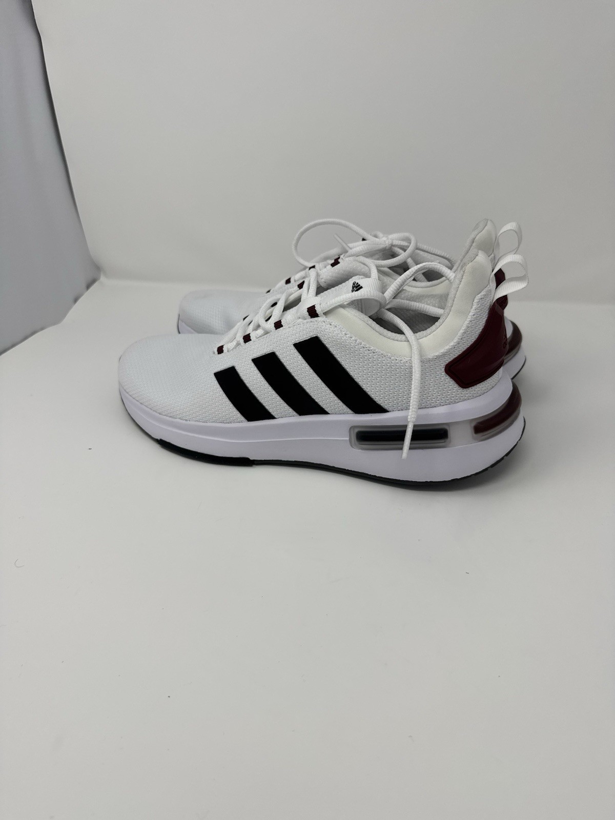 Adidas Racer TR23 White Black Shadow Red Size 8.5 Cloudfoam no sole