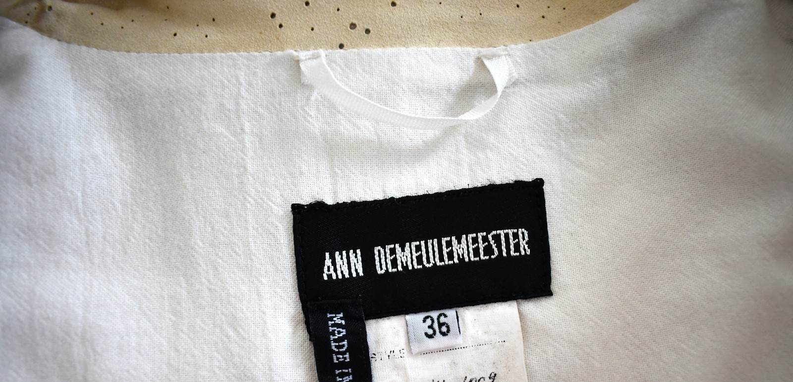 ANN DEMEULEMEESTER Cream PERFORATED LEATHER Women’s Jacket 36 FRANCE