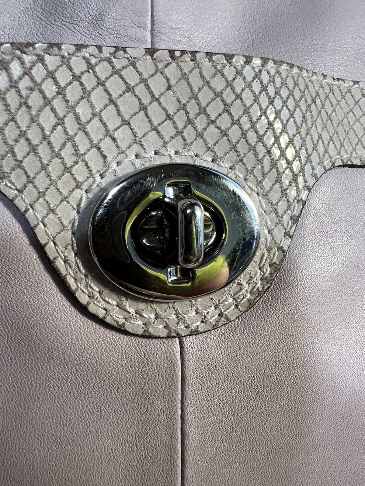 Coach Penelope Lavender Shoulder Bag Turn Lock, Adjustable Strap, Bag Charm