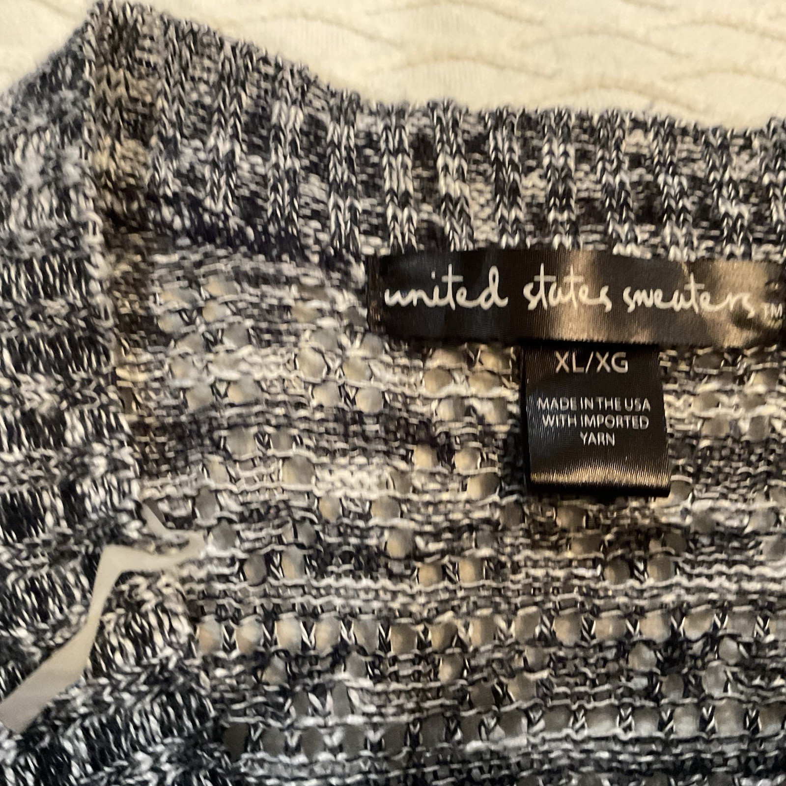 womens black and white striped sweater Cardigan xl