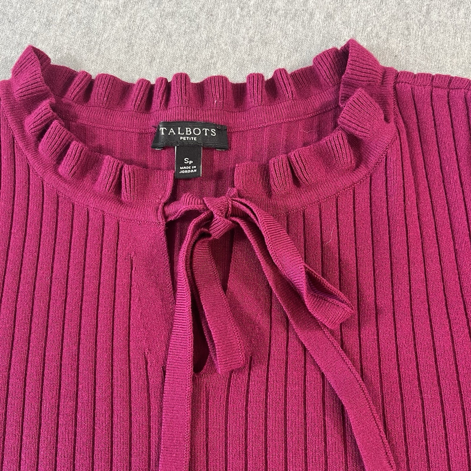 Talbots Fushia 3/4 Sleeve Ribbed Knit Top Ruffled Tie Neck Women’s SP