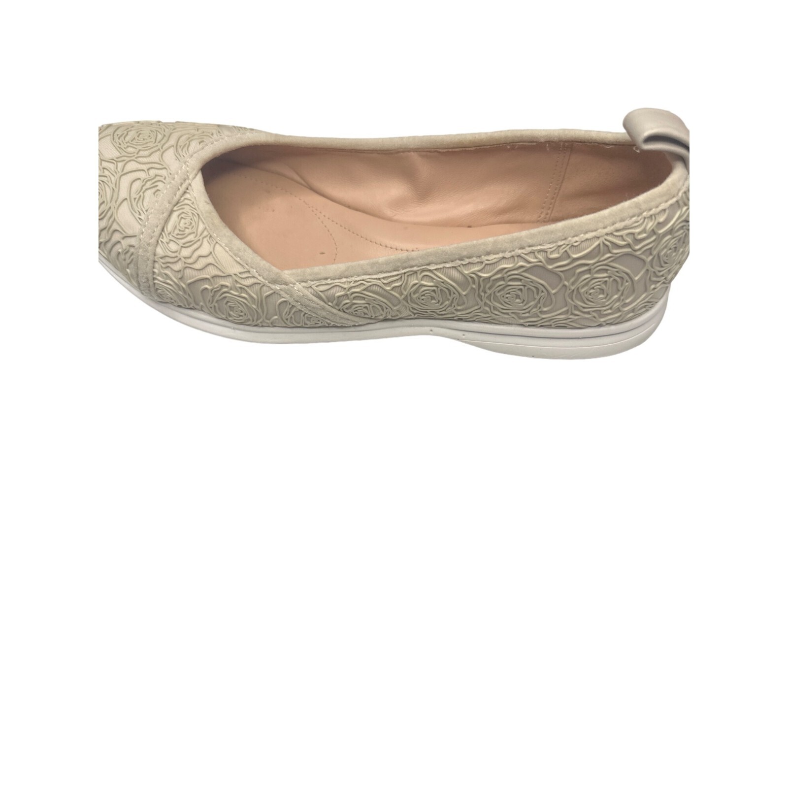 Taryn Rose Bobbi Sneaker Embossed Rose Design Textured Outsole Flat Floral Beige