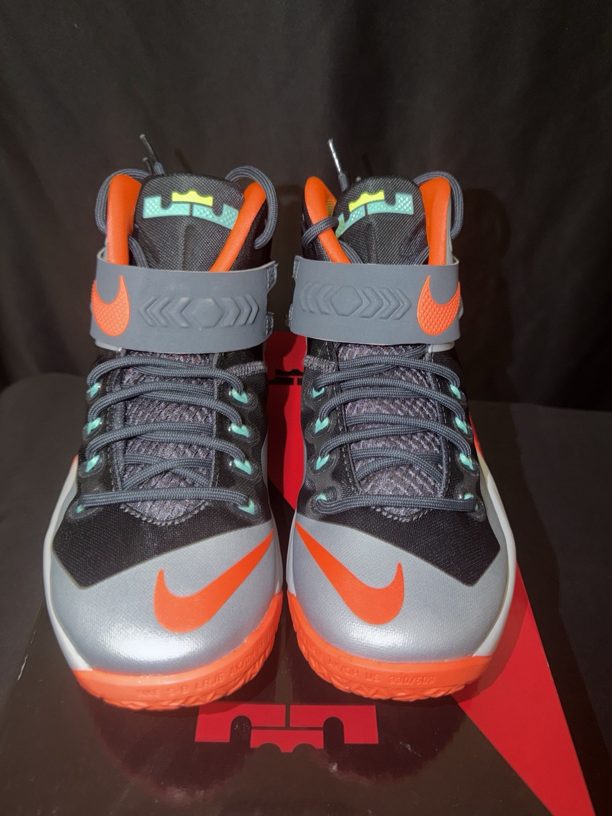 Nike LeBron Soldier 8 “Dark Magnet Turquoise Crimson”