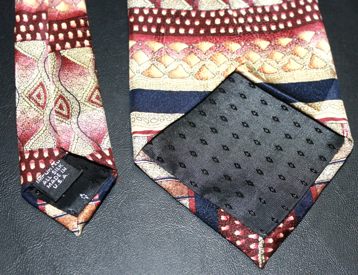 Prima Imported All Silk Men’s Necktie Maroon Blue Geometric 3.75″ x 59″