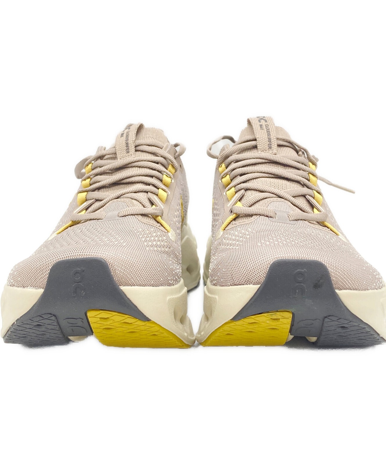 On Low-Cut Sneakers Cloudsurfer Max BG368