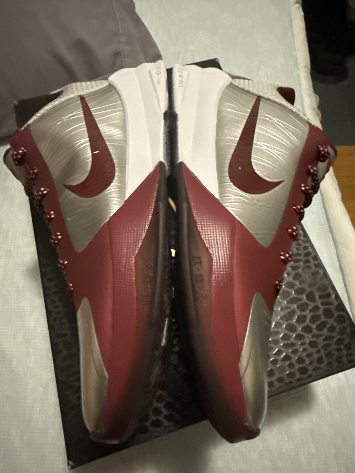 NIKE KOBE V PROTRO “Lower Merion Aces” Brand New Size Men’s 10 w/ Original Box
