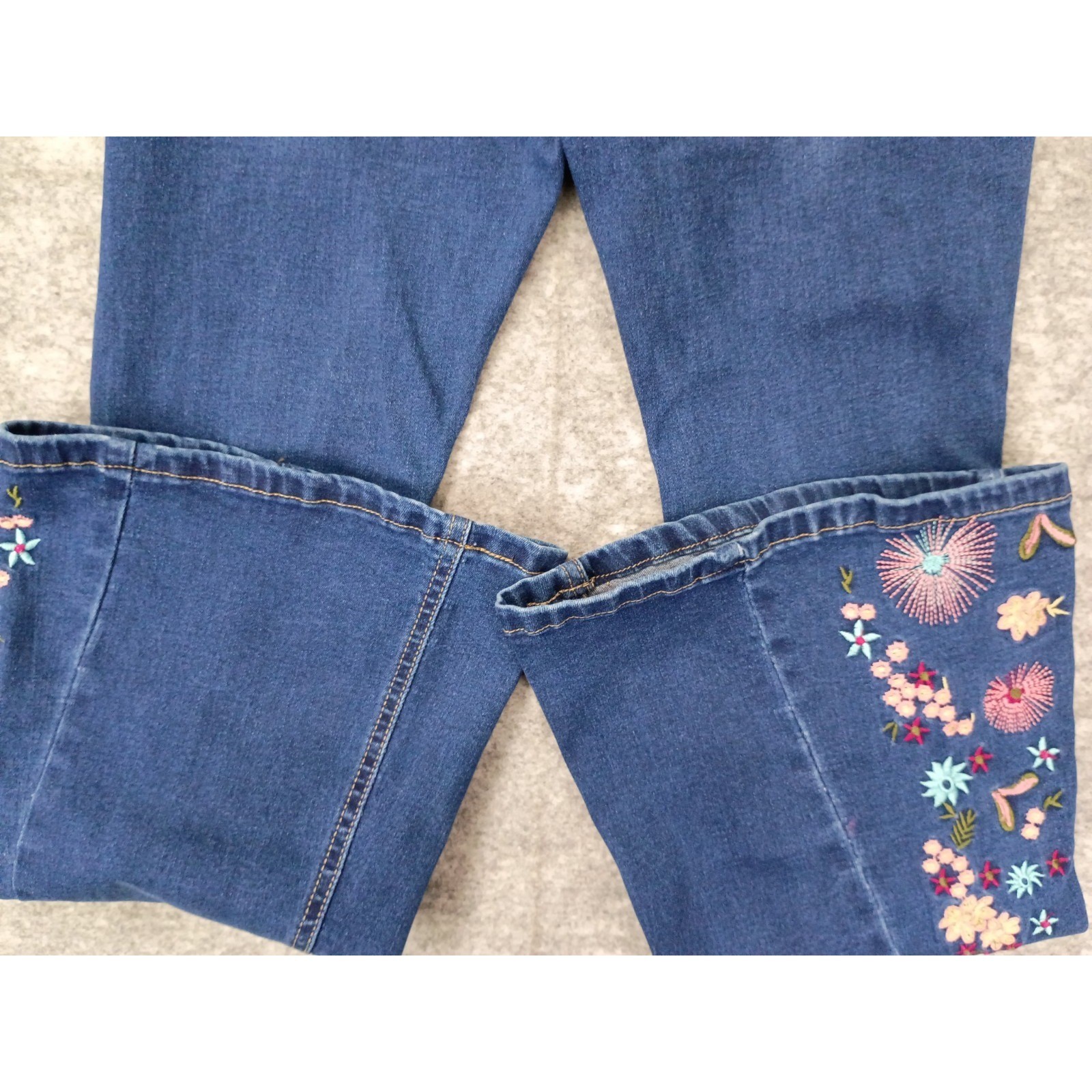 Bamboo Flare Bell Bottom Pink Floral Embroidered Jeans Boho Hippie 90s Size 7