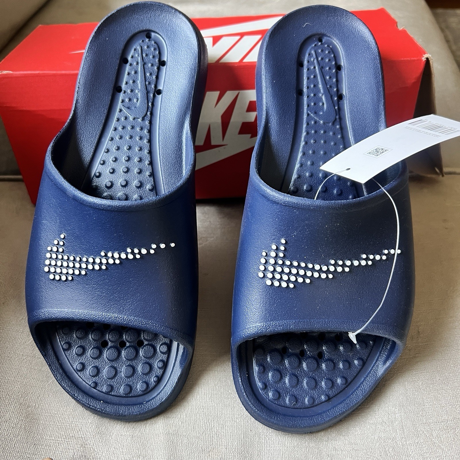 NIKE Victori One Shower Slides Navy Blue/White Men’s Size 9 NEW With Box