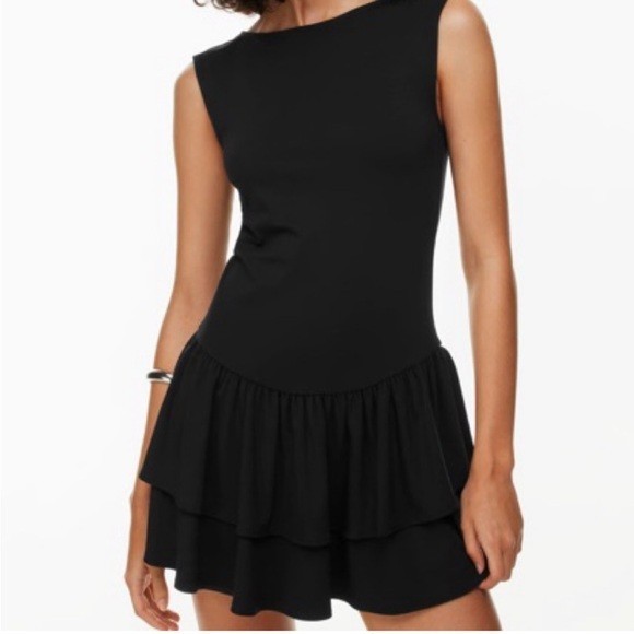 NEW Women Aritzia Wilfred GoodLux Bloomsbury dress Black