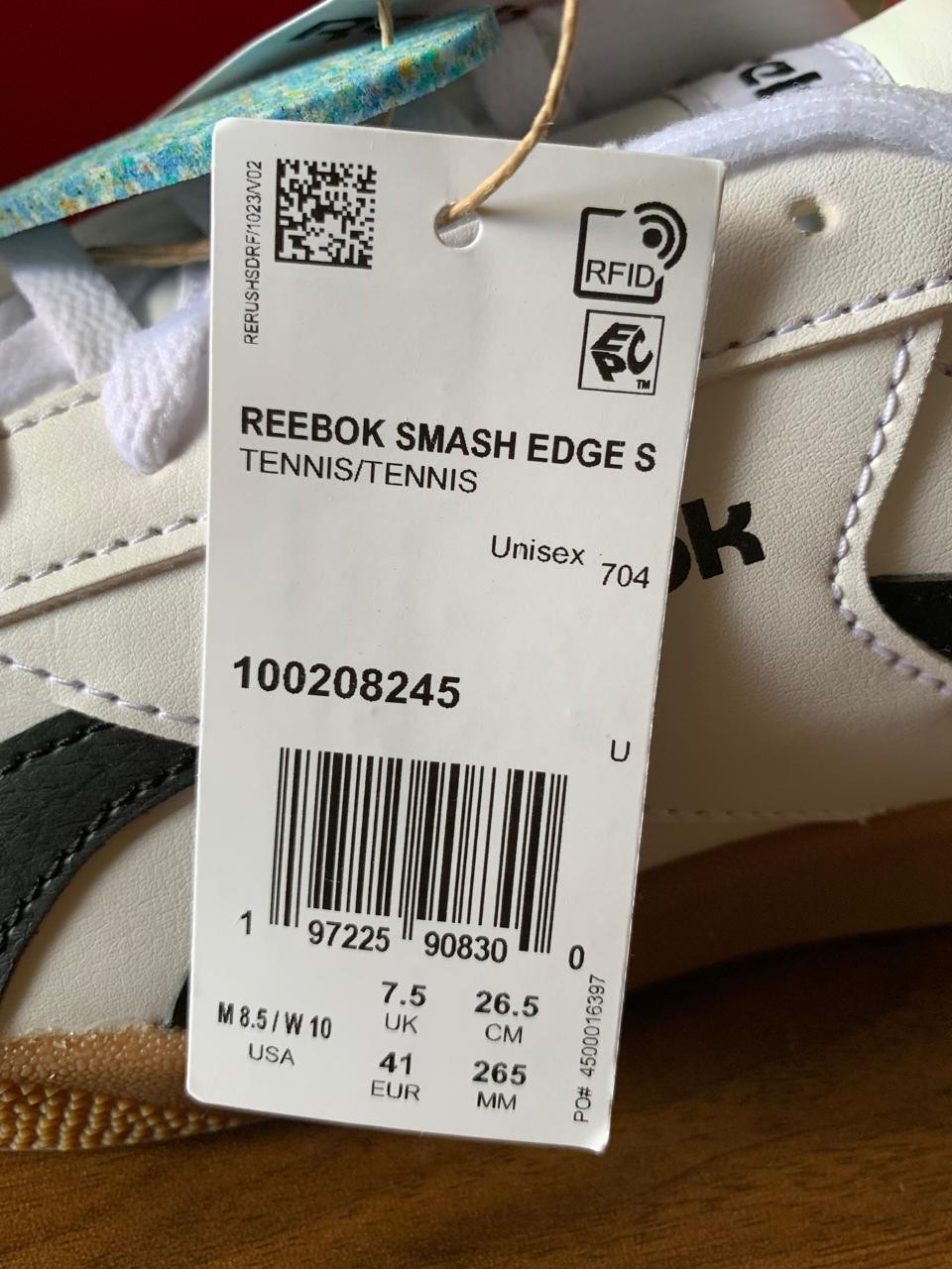Reebok Unisex-Adult SmashEdge Sneaker White. M8.5/W10.New WT. Slight box wear