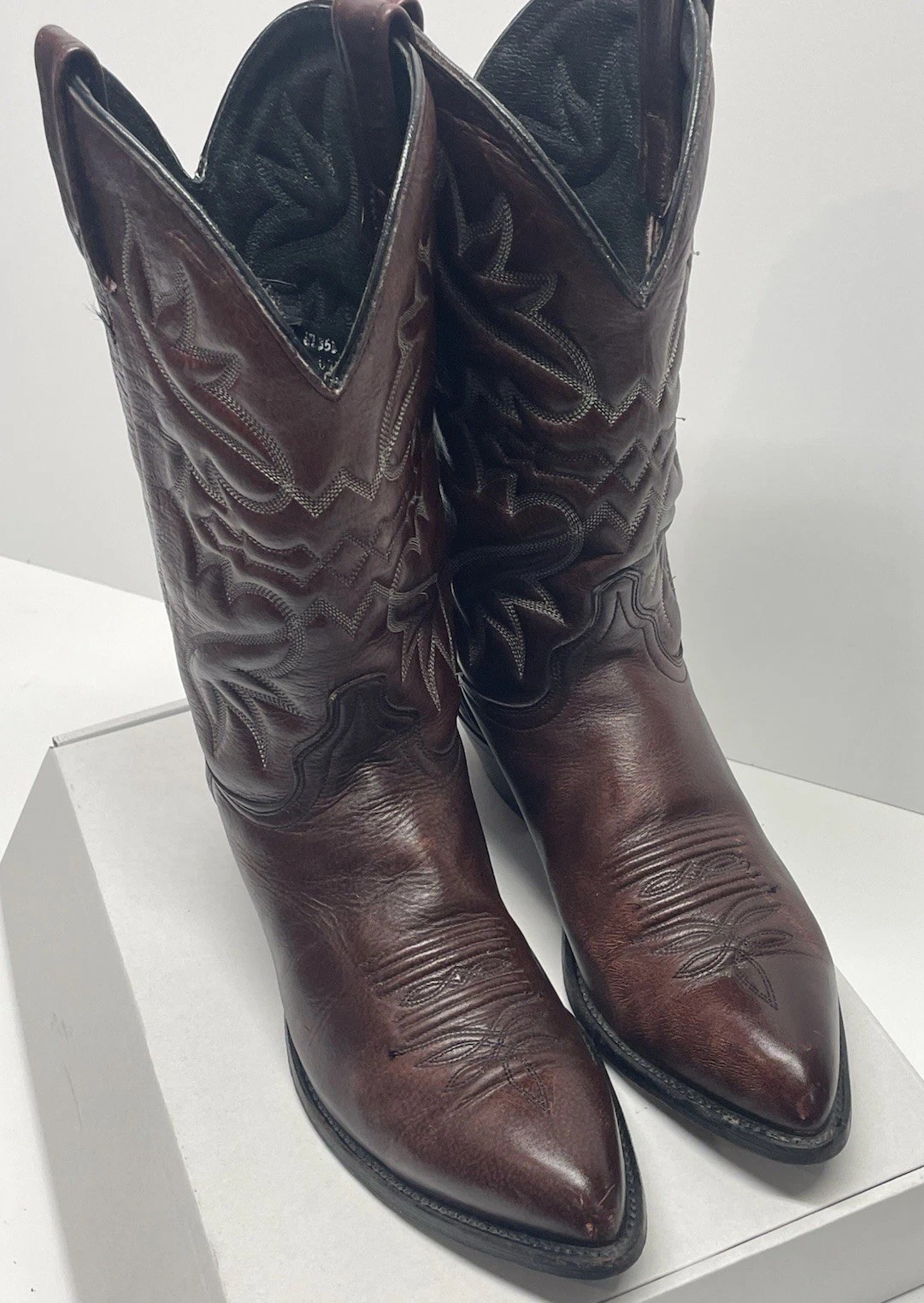 J Chisholm Western Cowboy Boots Cherry Brown Handcrafted USA Men’s Size 10 D