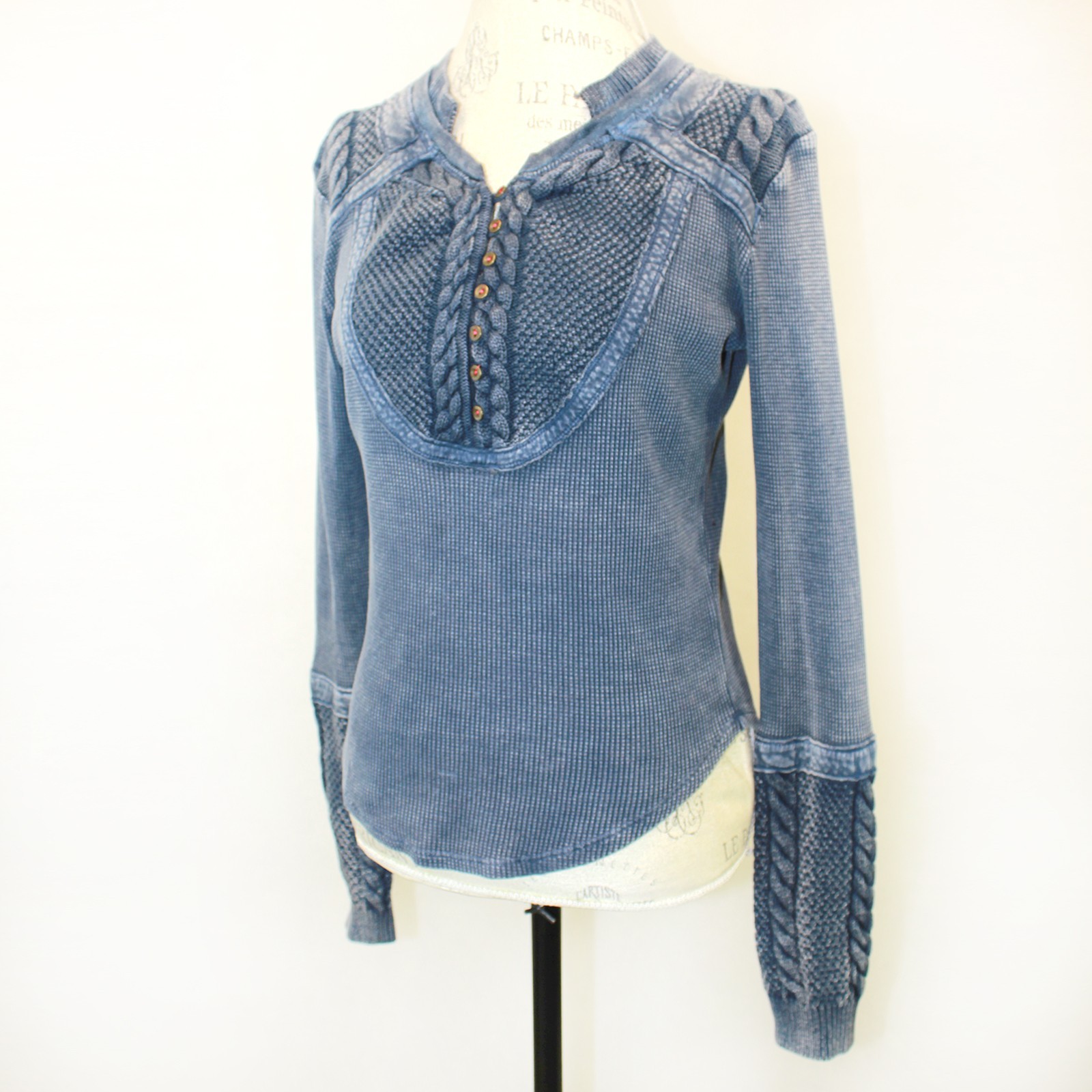 Free People denim indigo wash thermal cable sweater top size Medium